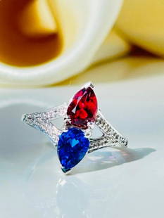 18ct White Gold Diamond, Tanzanite and Tourmaline Unusual Ring: Art Deco Era Day and Night Flip Over Ring Sapphire / Ruby and Diamond White Gold&nbsp; &nbsp; amazing sapphire ruby flip ring!! truly beautiful&nbsp; &nbsp; measurements size UK N US 7 band width 7mm