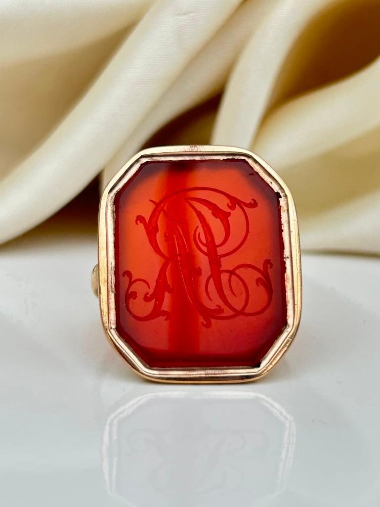 Heavy Antique Carved Intaglio Ring truly (1 of 7)