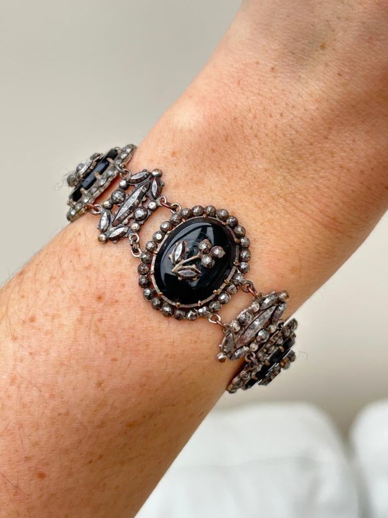 Antique Georgian Era Cut Steel Bracelet: Antique Georgian Era Cut Steel Bracelet truly amazing Measurements: length 18cm width 25mm weight 25.81g Materials: cut steel&