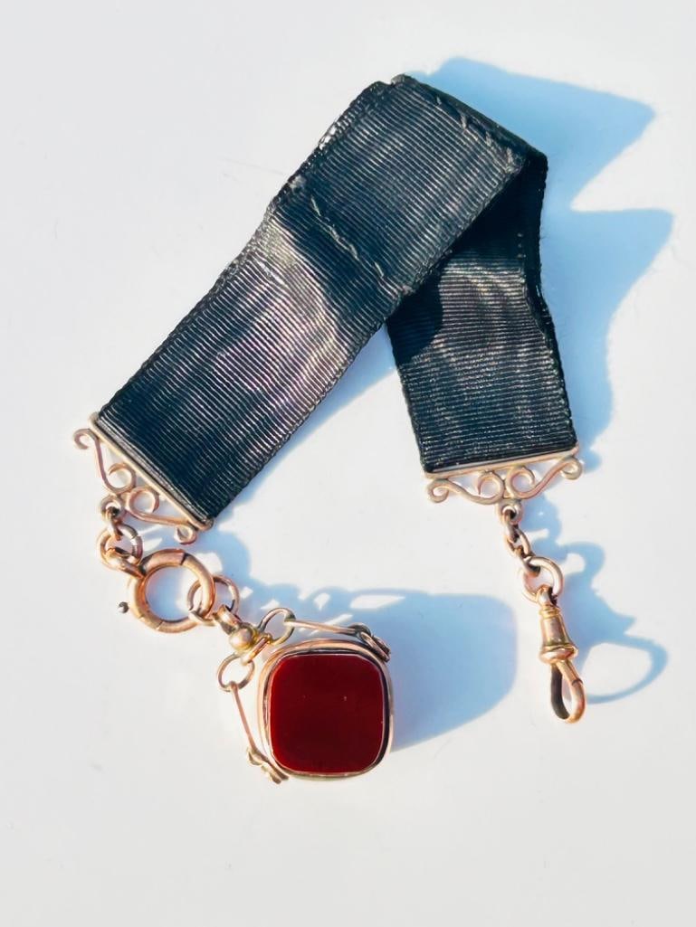 Amazing Antique Grosgrain Bracelet with 9ct Gold Dog Clip Bolt Ring and Fob Seal: Amazing Antique Grosgrain Bracelet with 9ct Gold Dog Clip Bolt Ring and Fob Seal charming measurements length 20cm: width 18mm weight 10.27g stamped 9.375 &nb