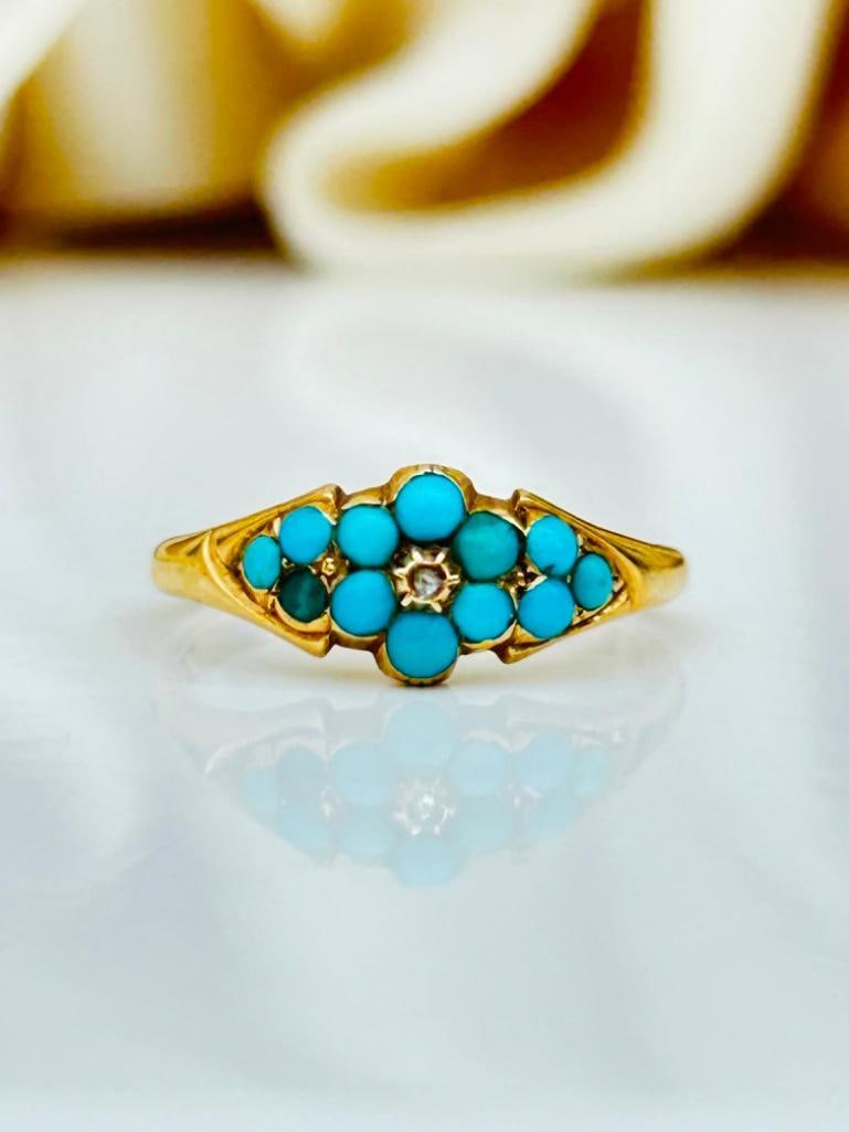 Sweet Antique Gold Turquoise x Diamond Flower Ring (1 of 6)