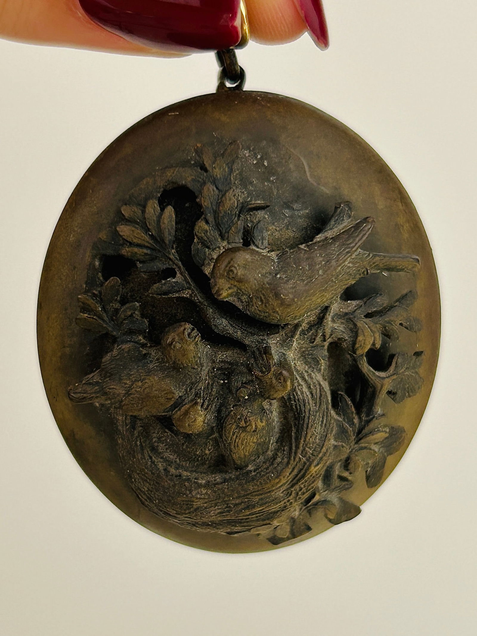 Victorian Mourning Locket with Ornate Bird Design AF (1 of 8)