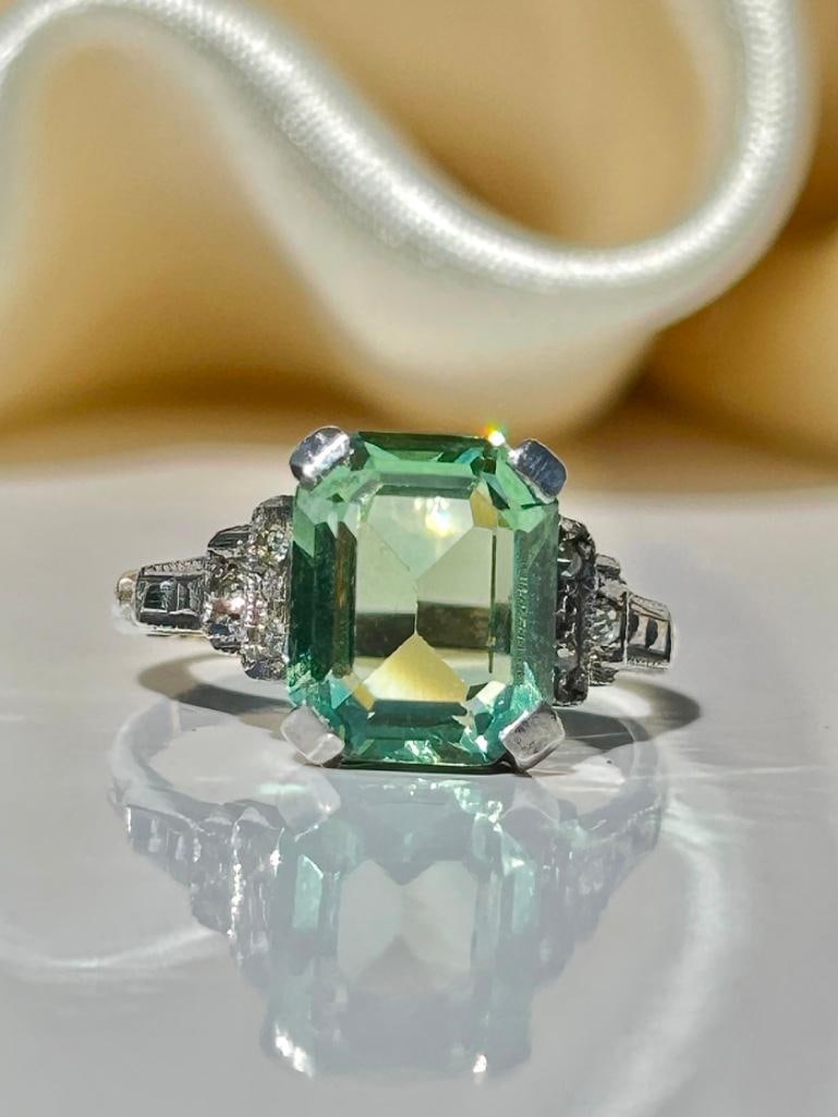 Art Deco 9ct Gold and Silver Paste Ring (1 of 10)