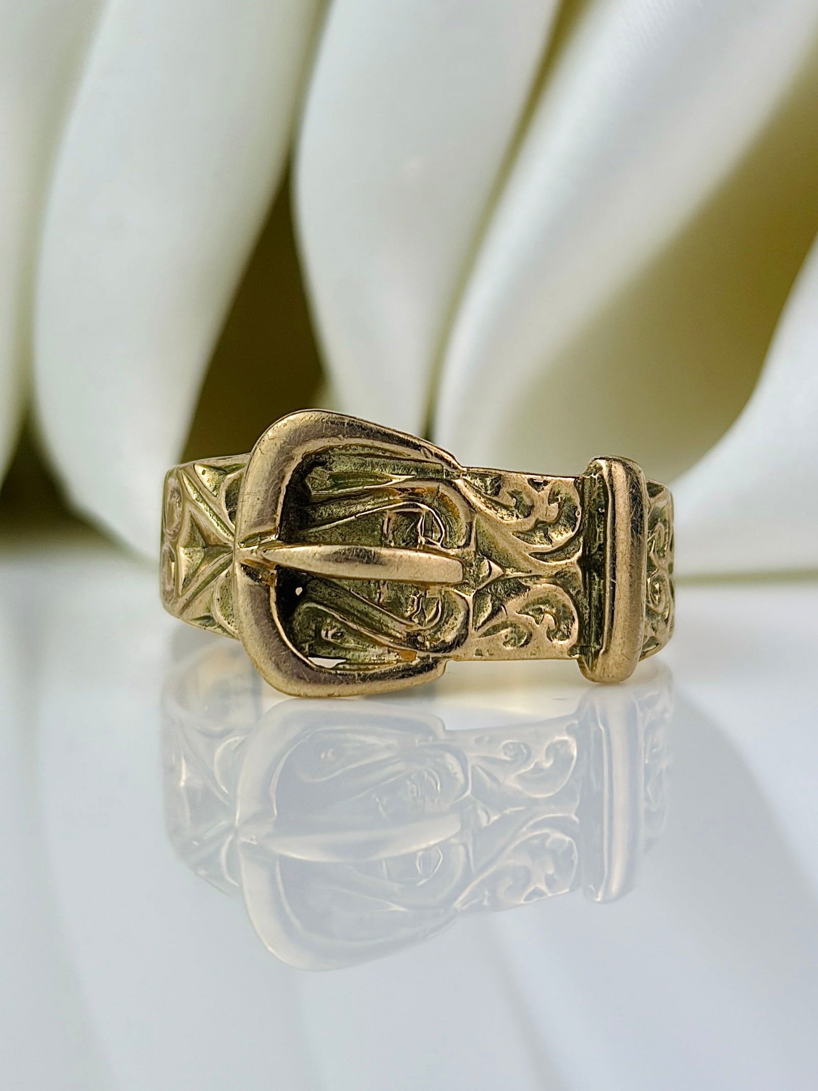 chunky 9ct yellow gold buckle band ring (1 of 9)