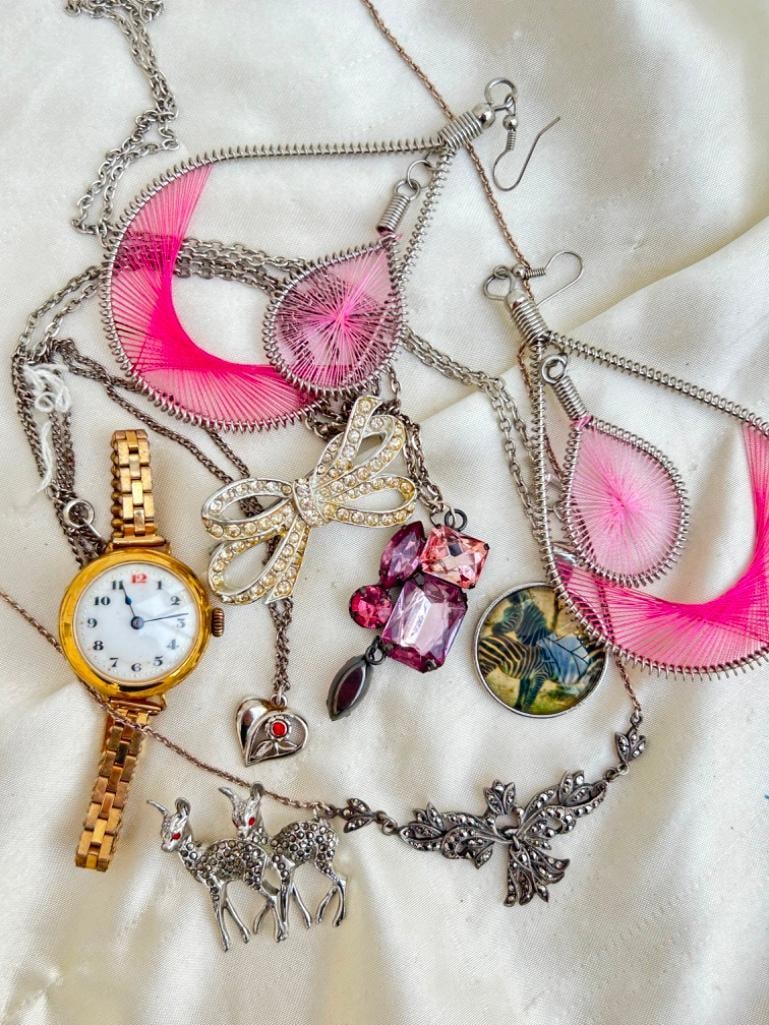 Mixed Lot Jewellery inc Silver Marcasite and other: Mixed Lot Jewellery inc Silver Marcasite and other charming mixed lot 