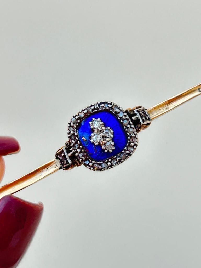 Antique Gold Blue Enamel and Diamond Bar Brooch: Antique Gold Blue Enamel and Diamond Bar Brooch charmingly beautiful Measurements: size 55mm x 10mm weight 4.03g Materials: blue enamel, diamond and gold 