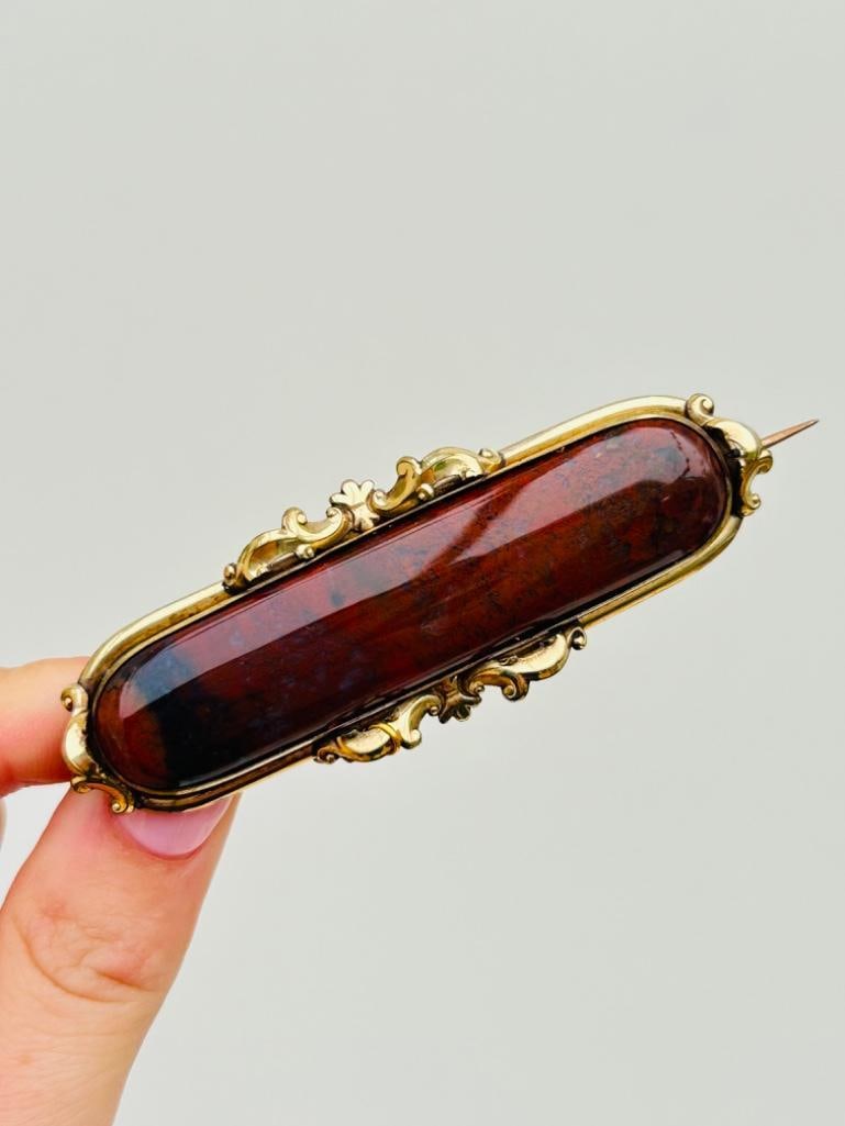 Large Agate Brooch (1 of 3)