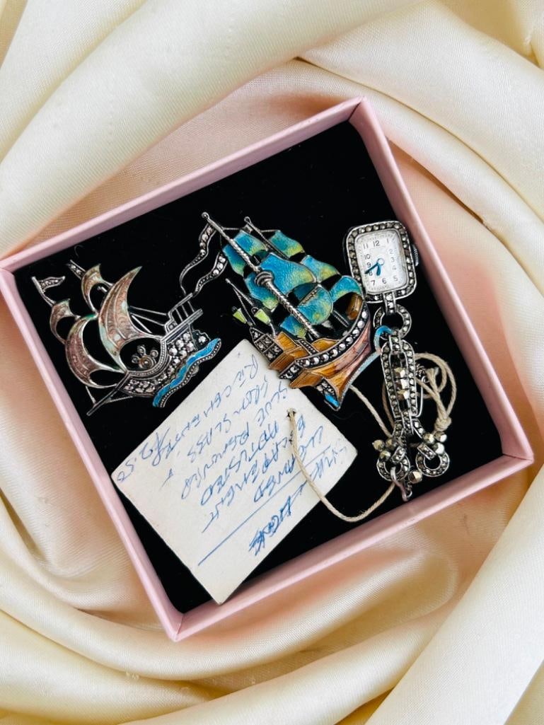 Mixed Lot Jewellery Inc Silver Watch and 2 Silver Enamel Brooches: Mixed Lot Jewellery Inc Silver Watch and 2 Silver Enamel Brooches a very amazing mixed lot 