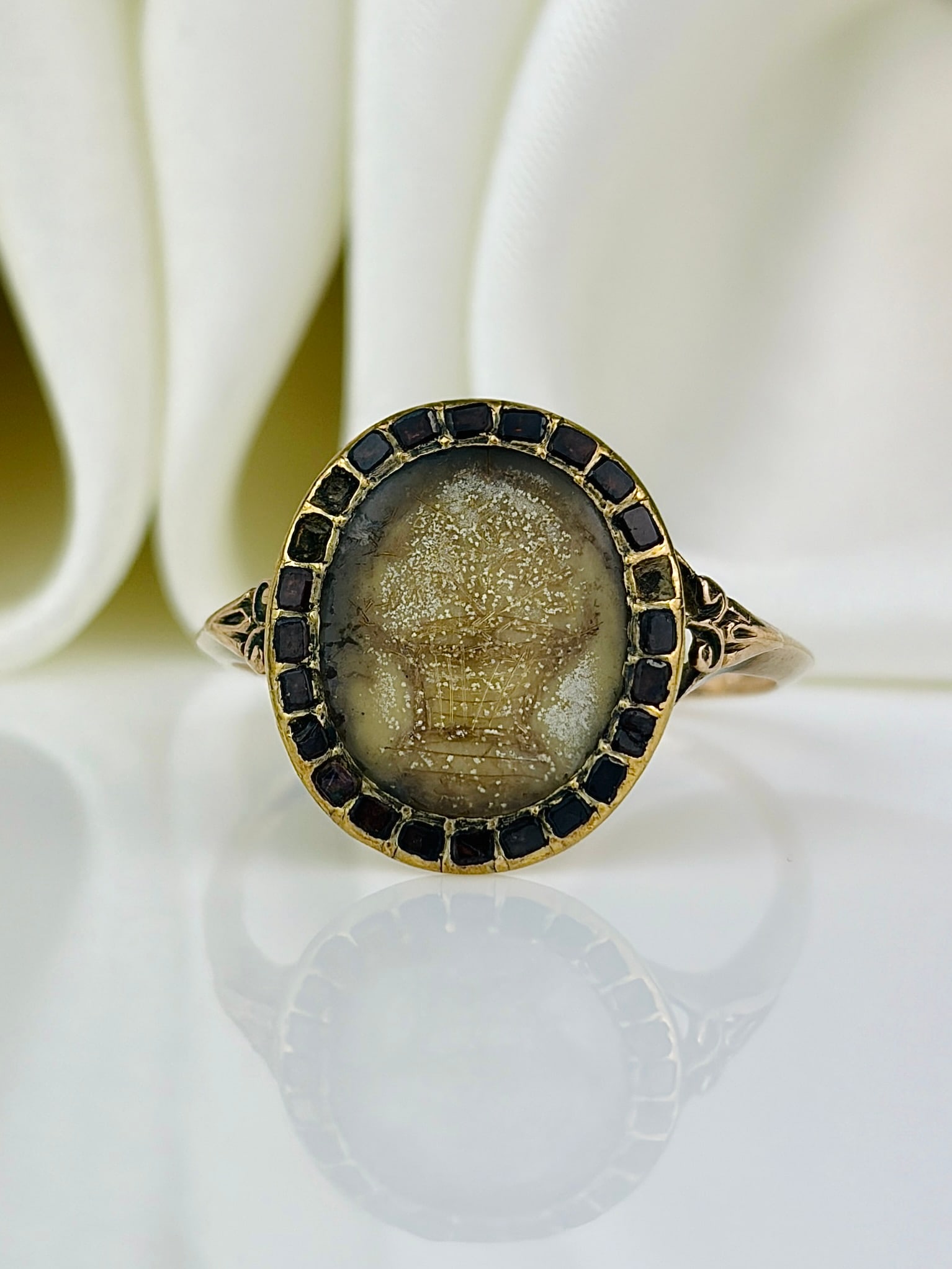 RARE GEORGIAN ERA GARNET HALO TREE OF LIFE RING IN GOLD (1 of 10)