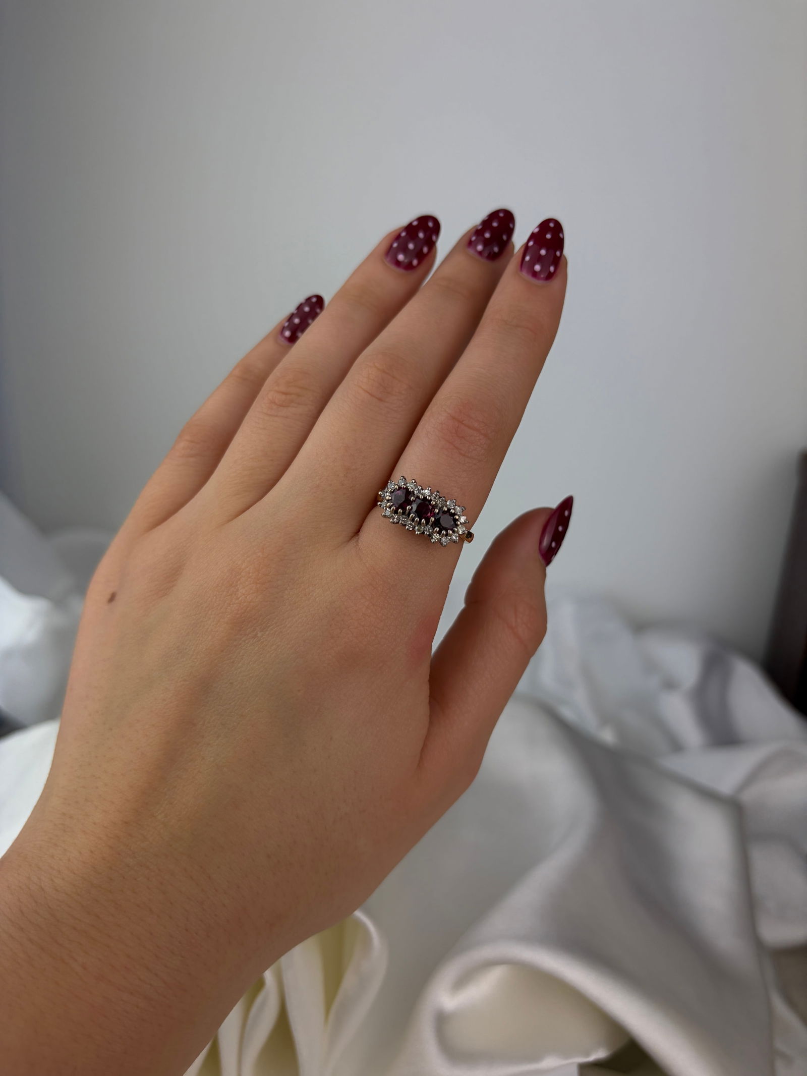 chunky vintage 18ct yellow gold ruby and diamond triple cluster ring - 8