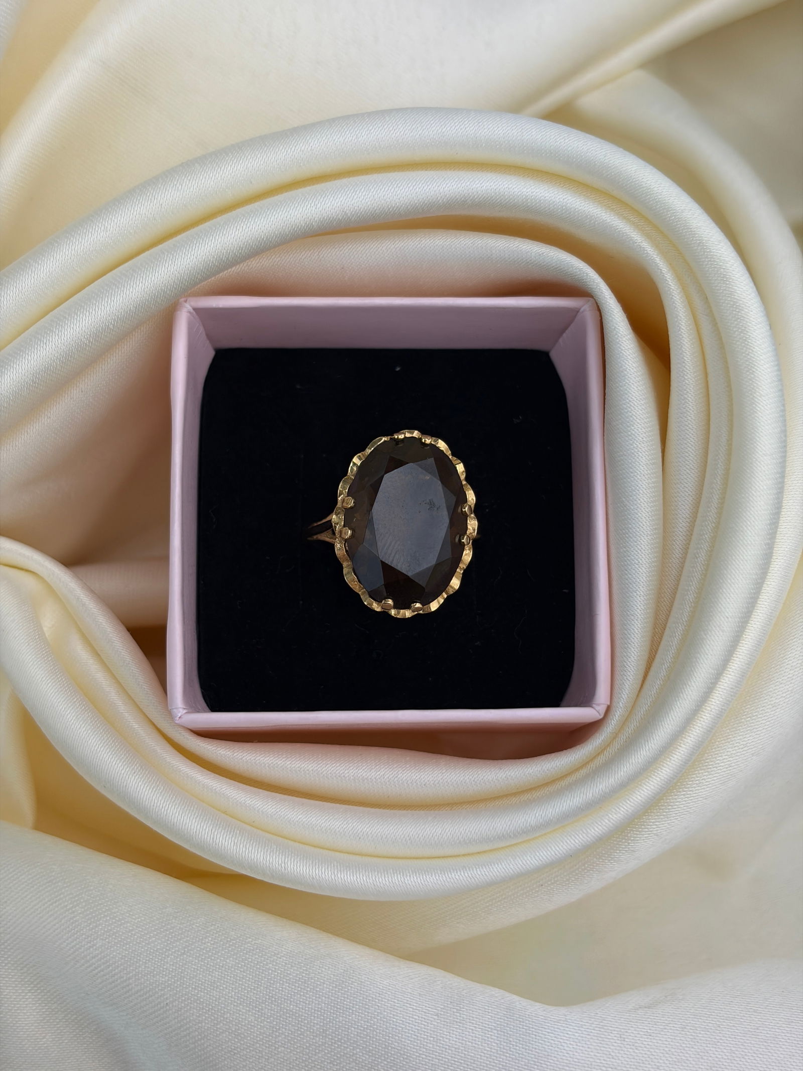 vintage 9ct gold smokey quartz cocktail ring - 9
