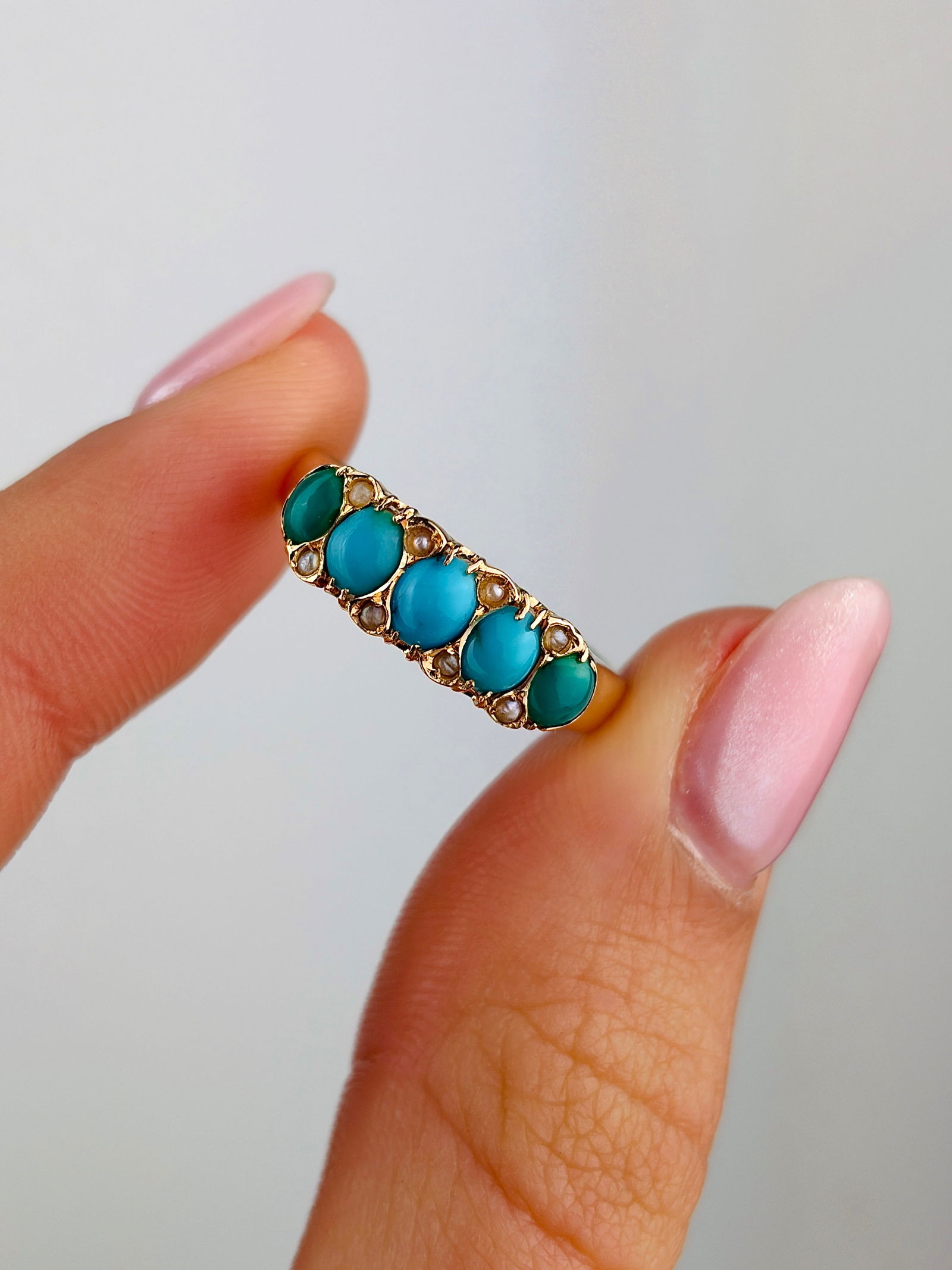 Antique Gold Turquoise and Pearl 5 Stone Ring - 5