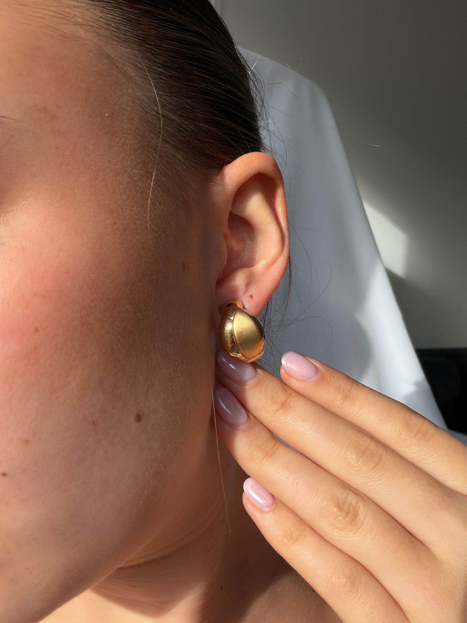 Vintage Auro 24 Carat Yellow Gold Plated Earrings - 7