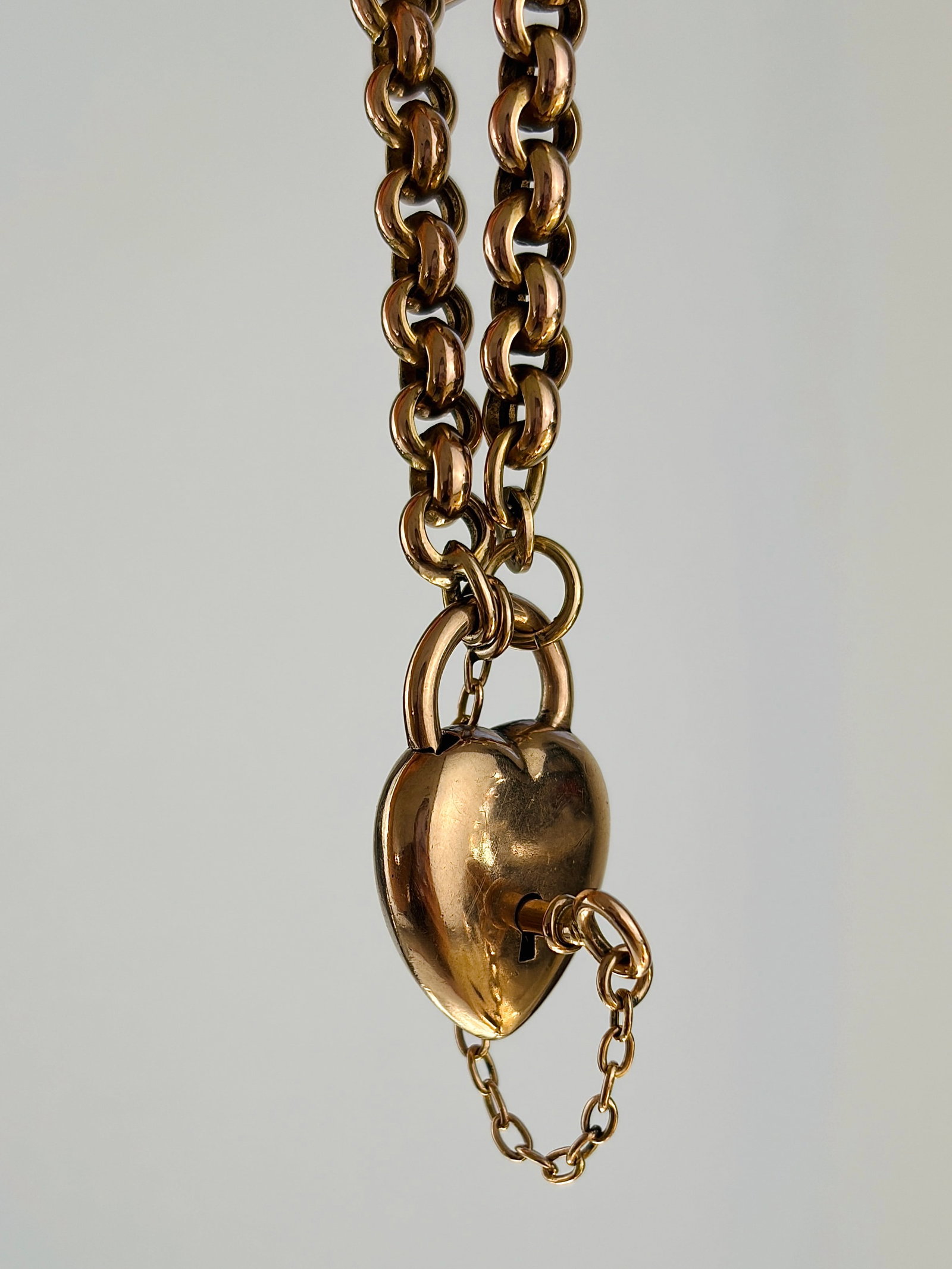 Antique 9ct Gold Bracelet with Puffed Heart Padlock and Key (Unlocks with Key!) (1 of 9)