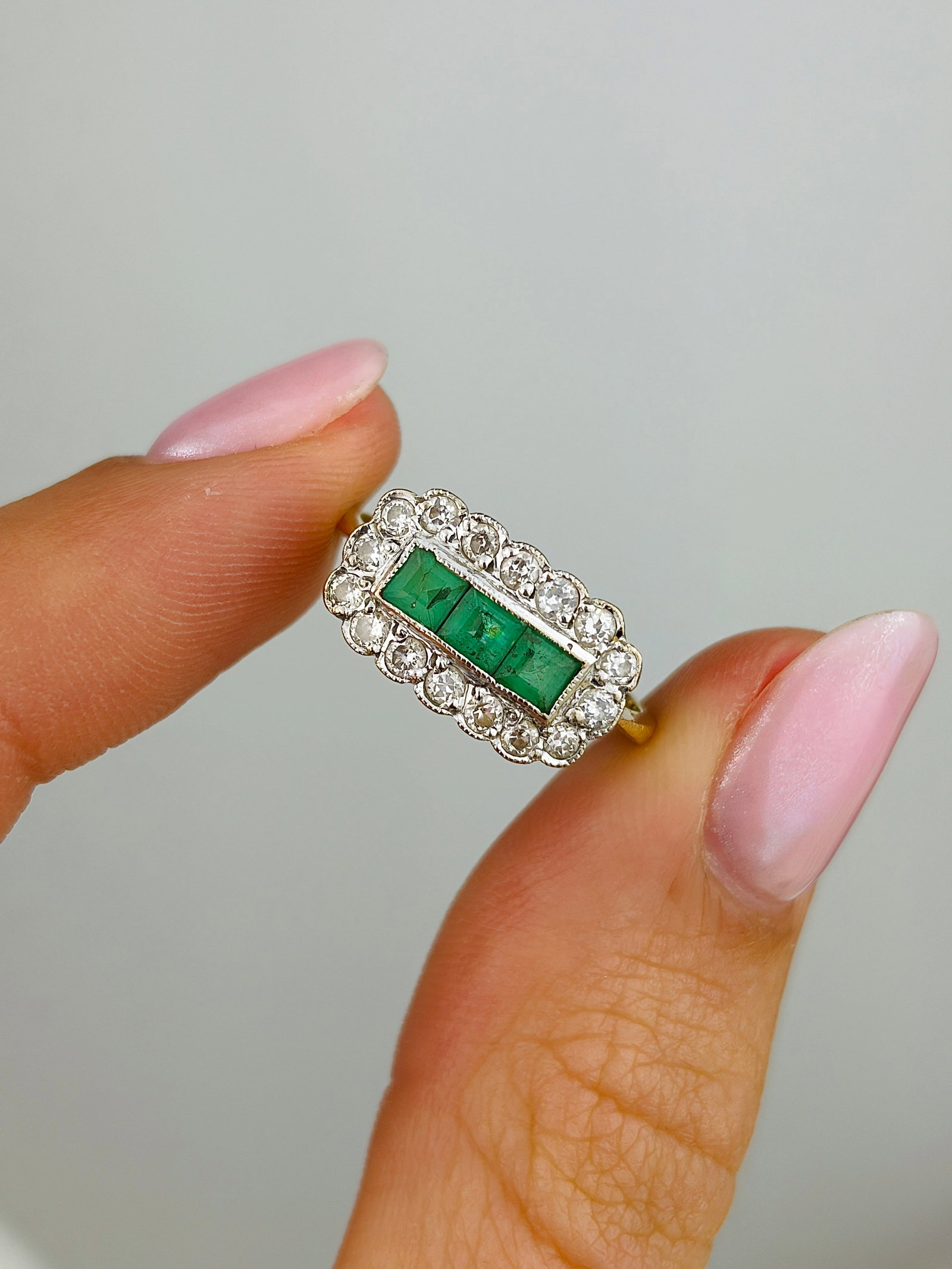 Emerald and Diamond 18ct Gold Three Stone Cluster Ring - 5