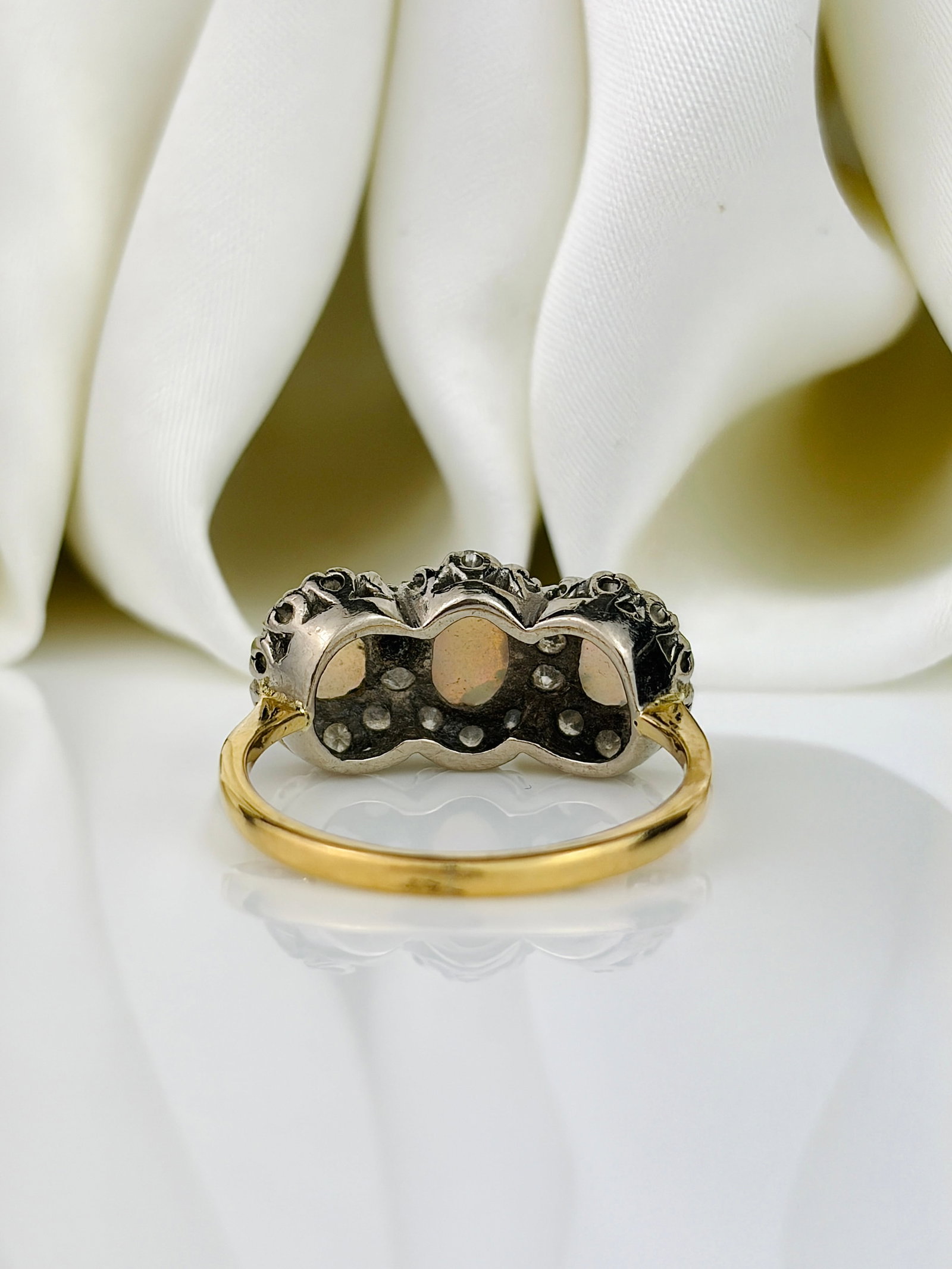 Vintage Opal and Diamond 18ct Gold and Platinum Triple Cluster Ring - 3