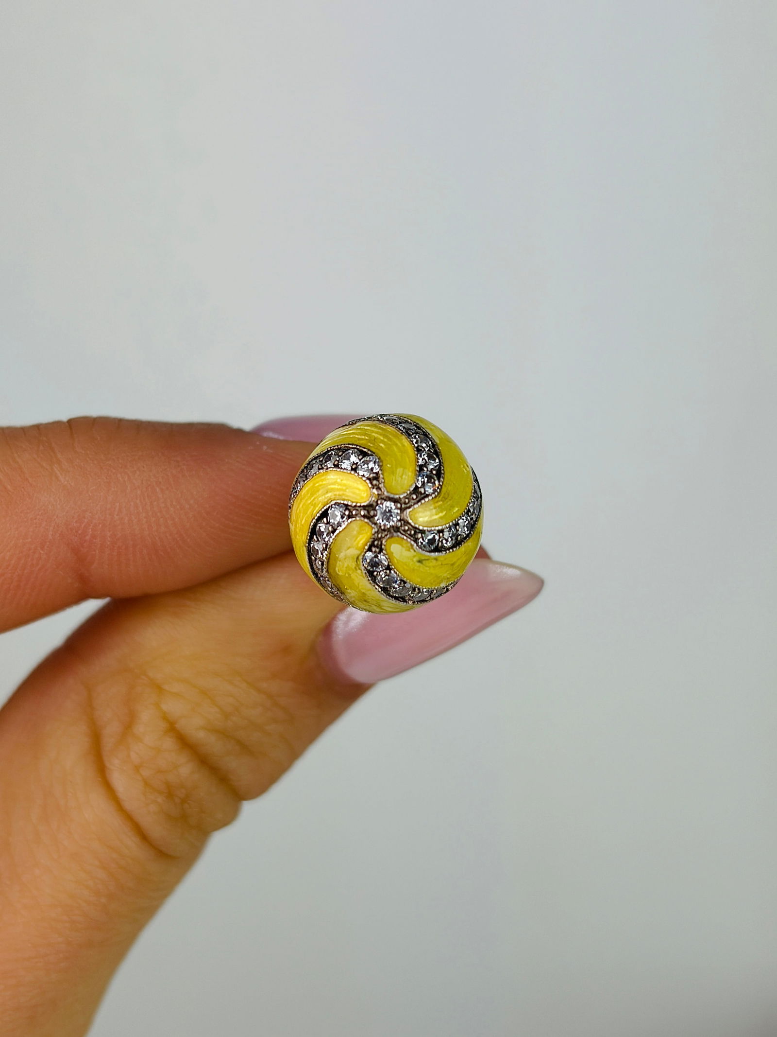 Antique Enamel White Stone and 14ct Gold Egg Pendant - 4