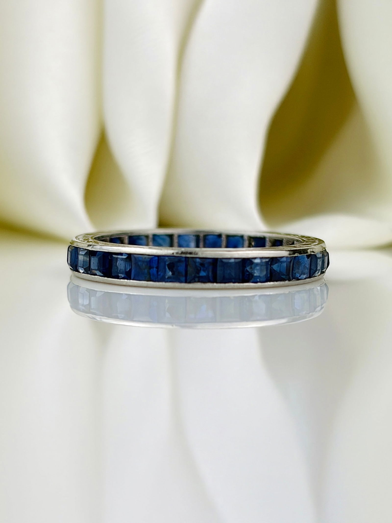 art deco era antique sapphire full eternity band ring - 2