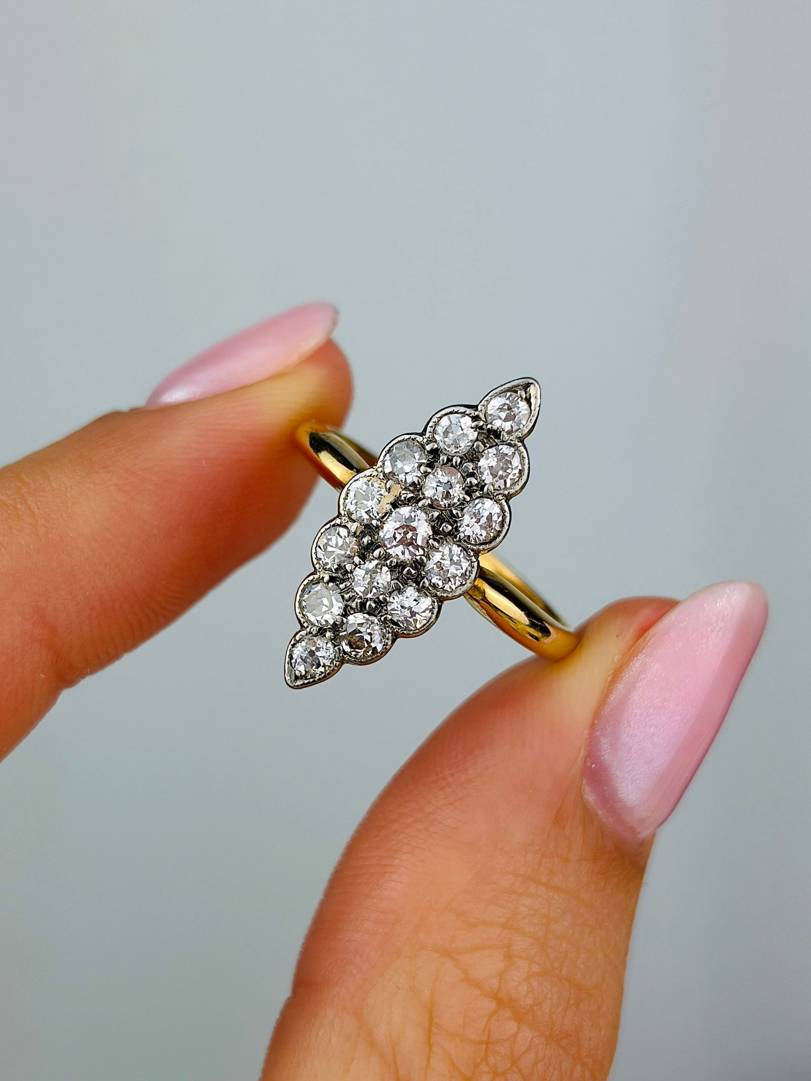 Art Deco Marquise Diamond and 18 Carat Gold Ring - 5