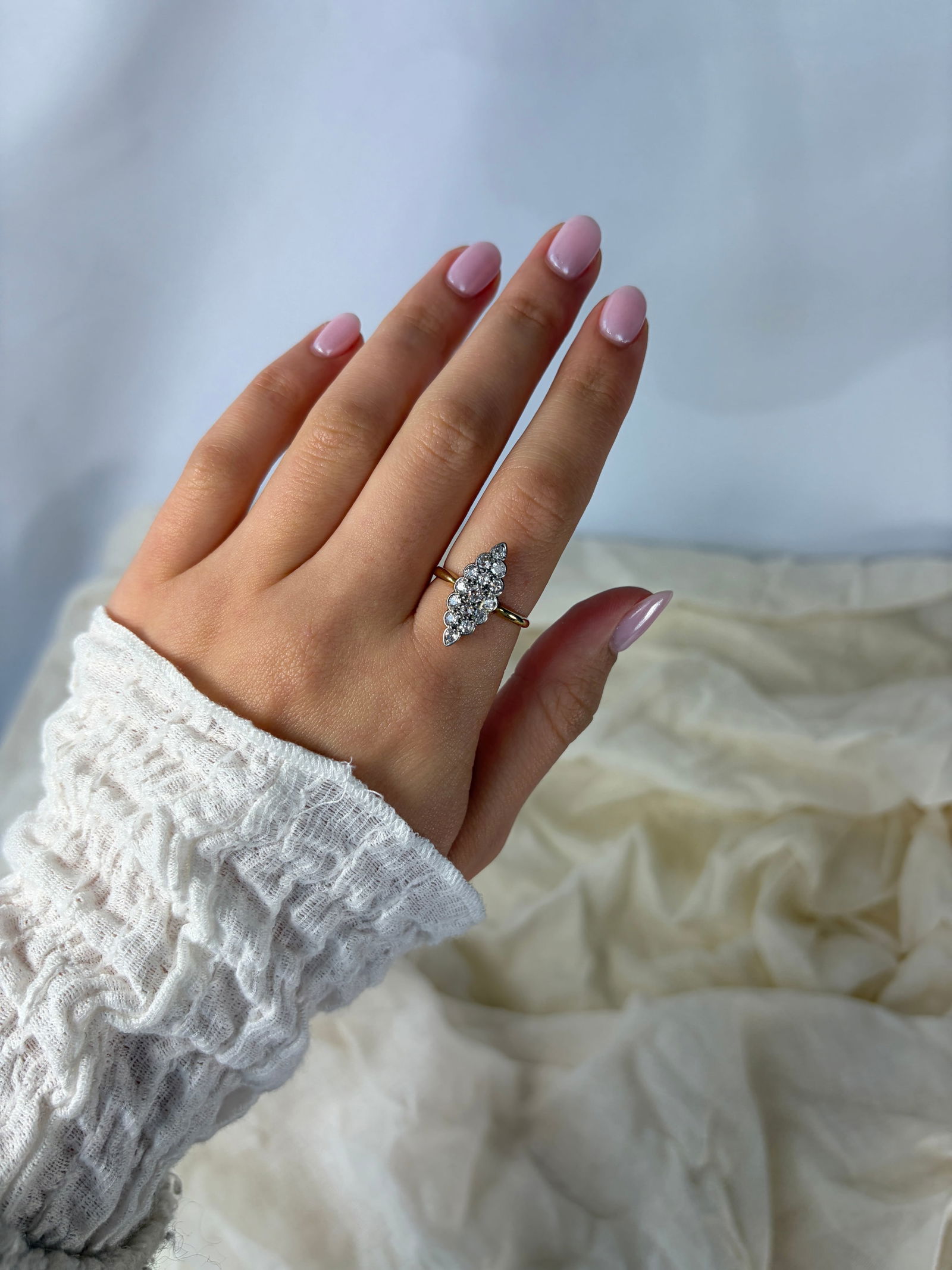 Art Deco Marquise Diamond and 18 Carat Gold Ring - 8