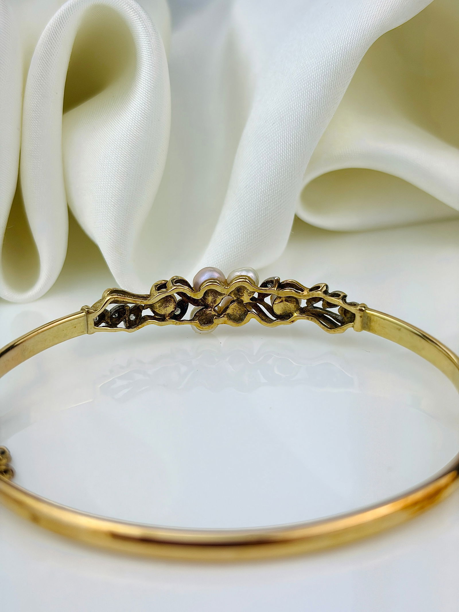 Antique 9ct Gold Diamond And Pearl Bangle Bracelet - 3