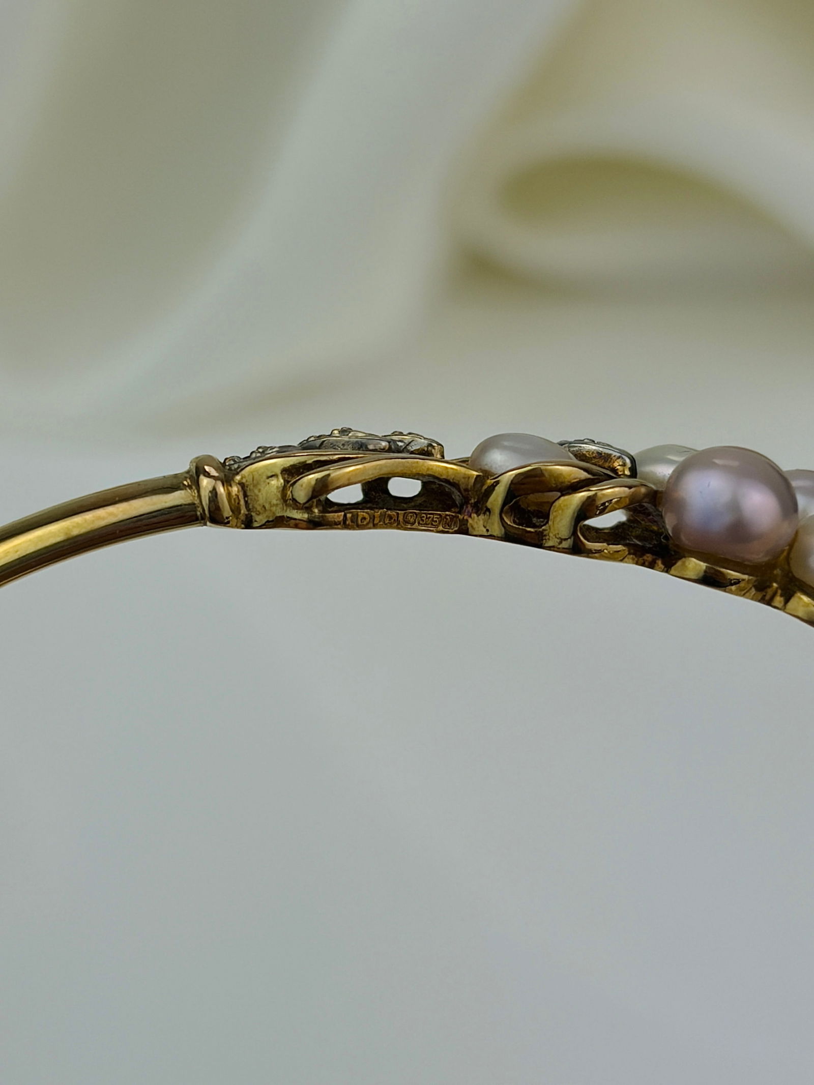 Antique 9ct Gold Diamond And Pearl Bangle Bracelet - 5