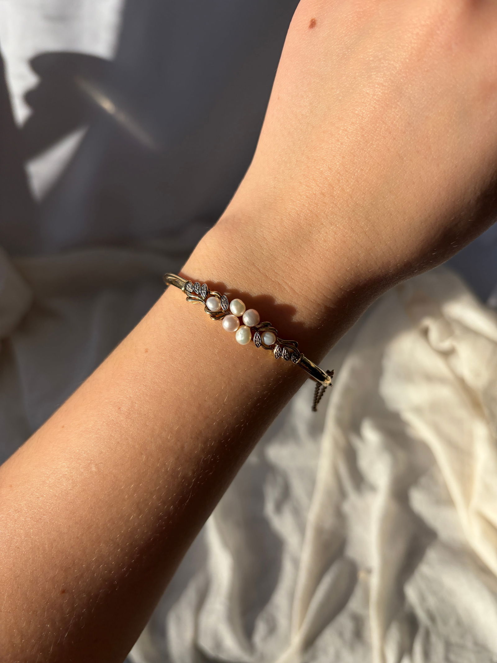 Antique 9ct Gold Diamond And Pearl Bangle Bracelet - 8
