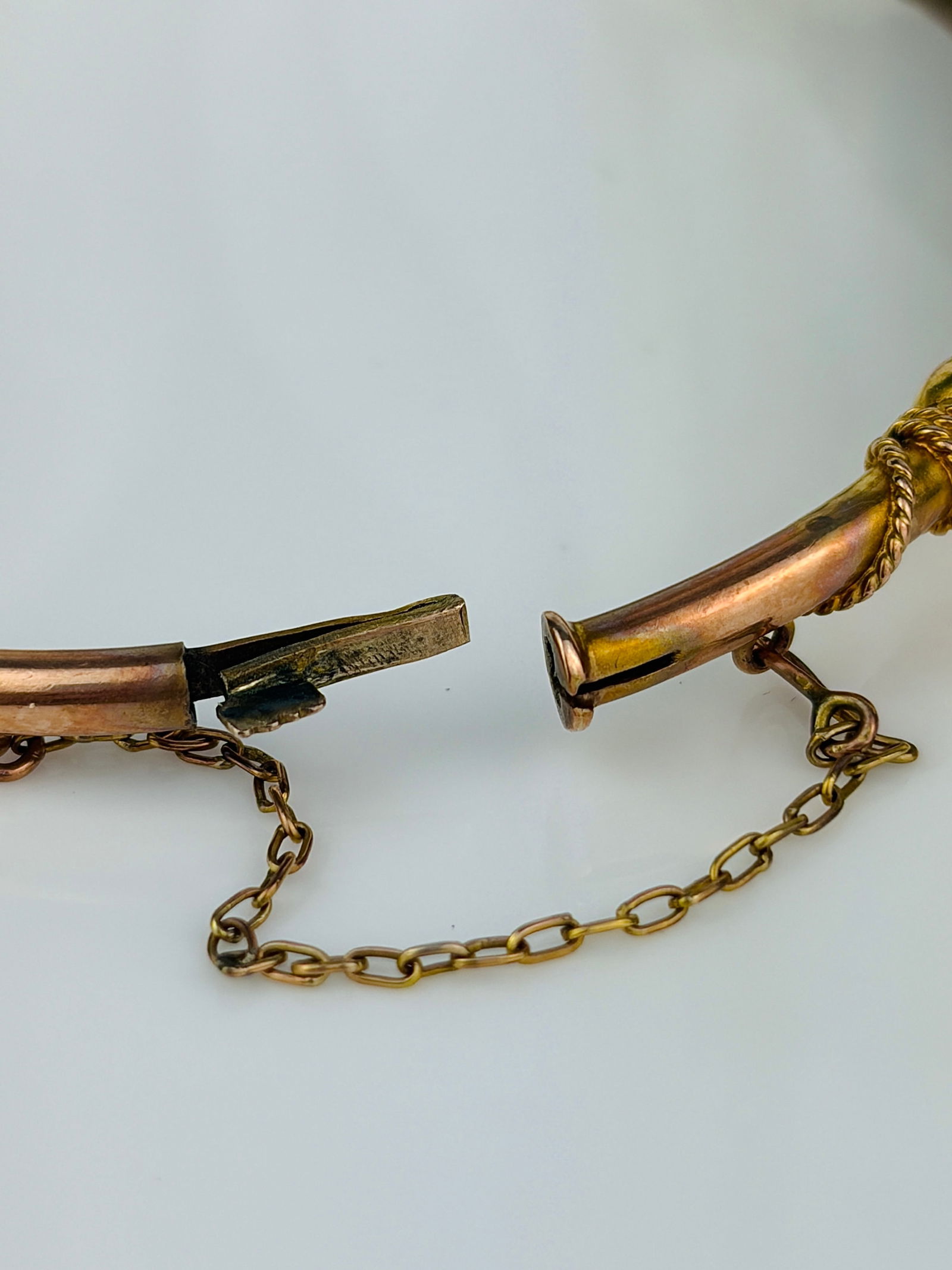 Antique 9ct gold ornate pearl bangle bracelet in antique box - 7