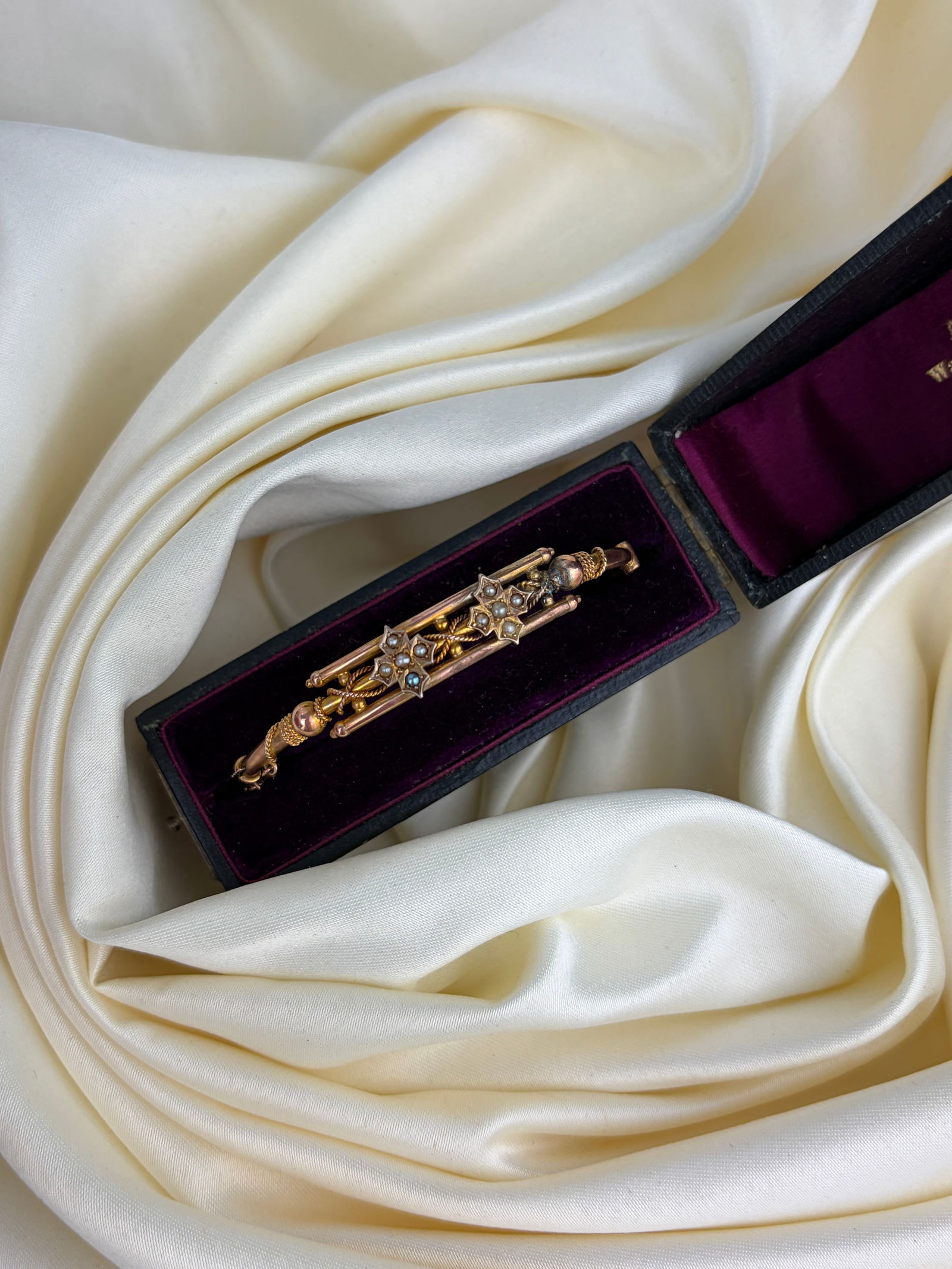 Antique 9ct gold ornate pearl bangle bracelet in antique box - 8
