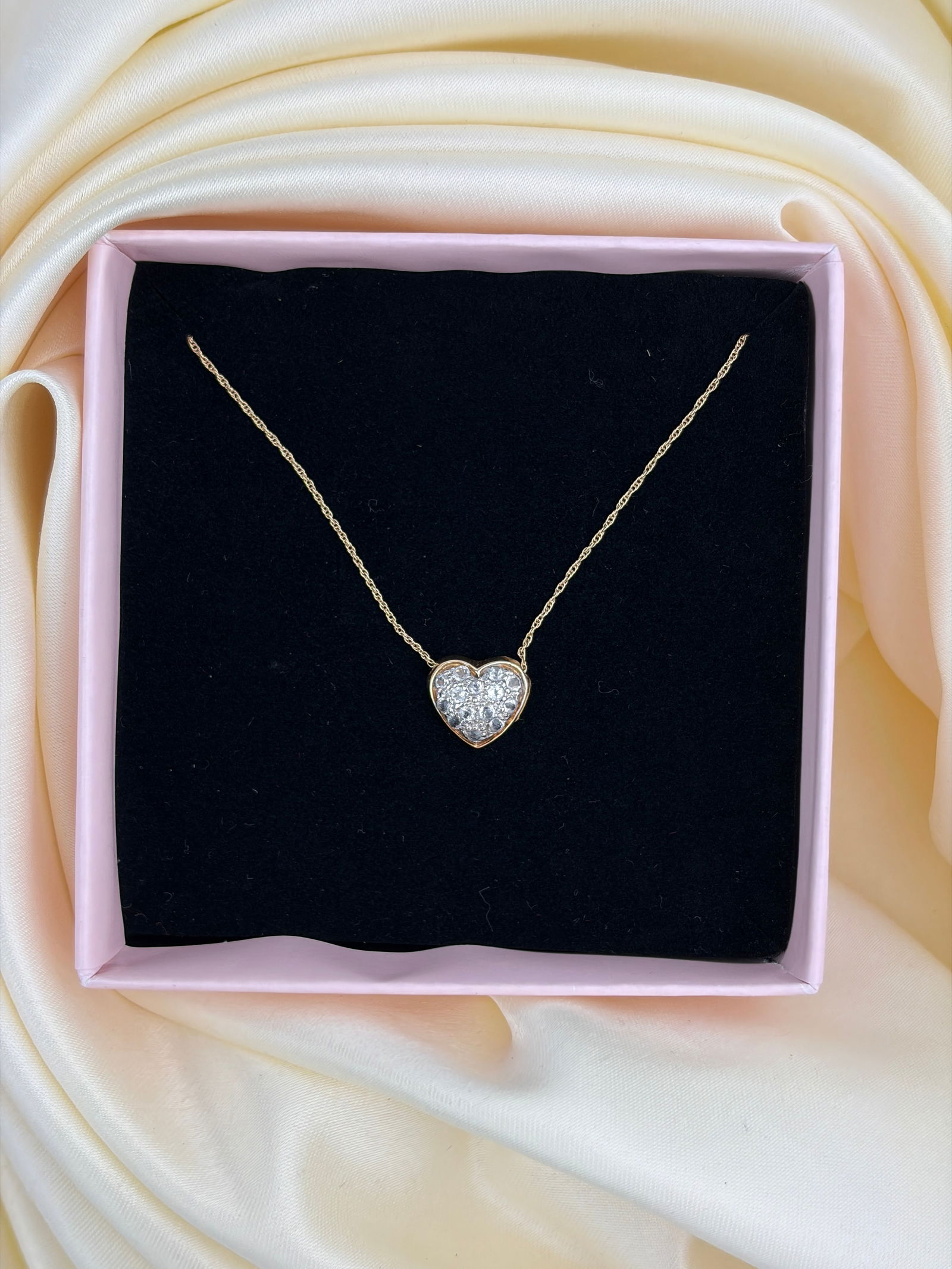 vintage 14ct yellow gold pave heart pendant on chain - 7