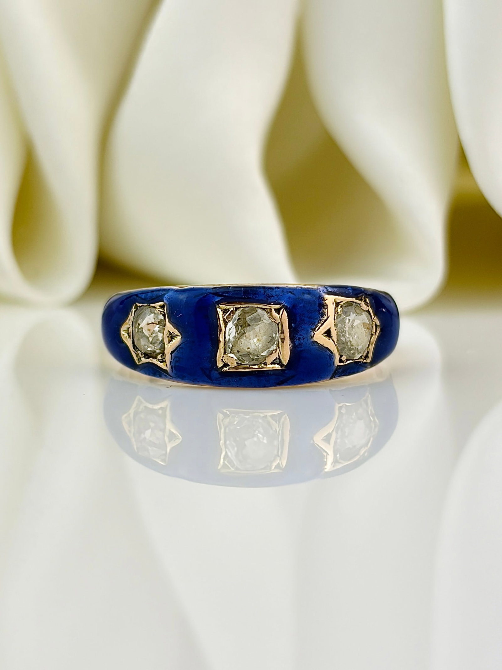 Antique 15ct yellow gold blue enamel 60pts diamond 3 stone star ring (1 of 10)