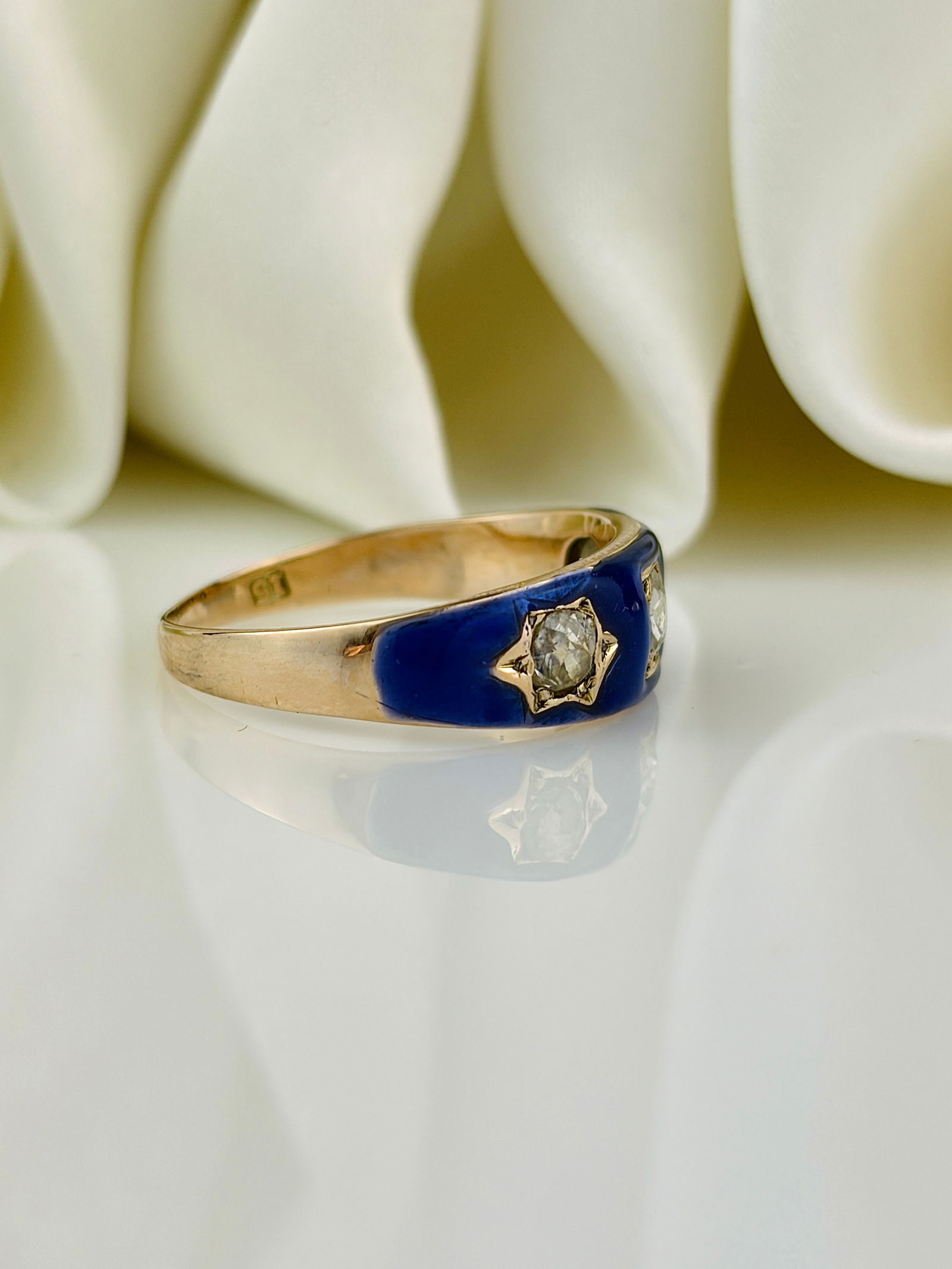 Antique 15ct yellow gold blue enamel 60pts diamond 3 stone star ring - 2