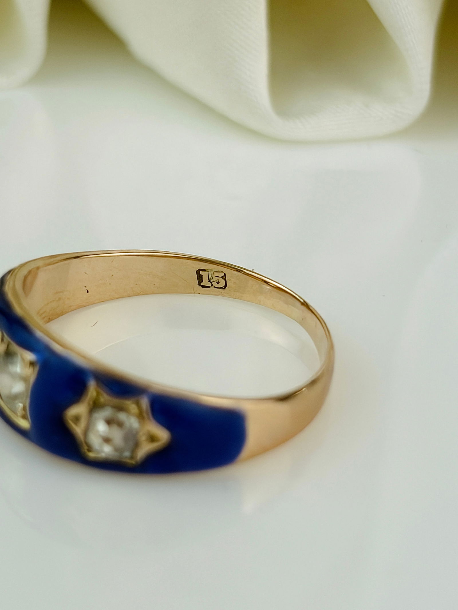 Antique 15ct yellow gold blue enamel 60pts diamond 3 stone star ring - 4