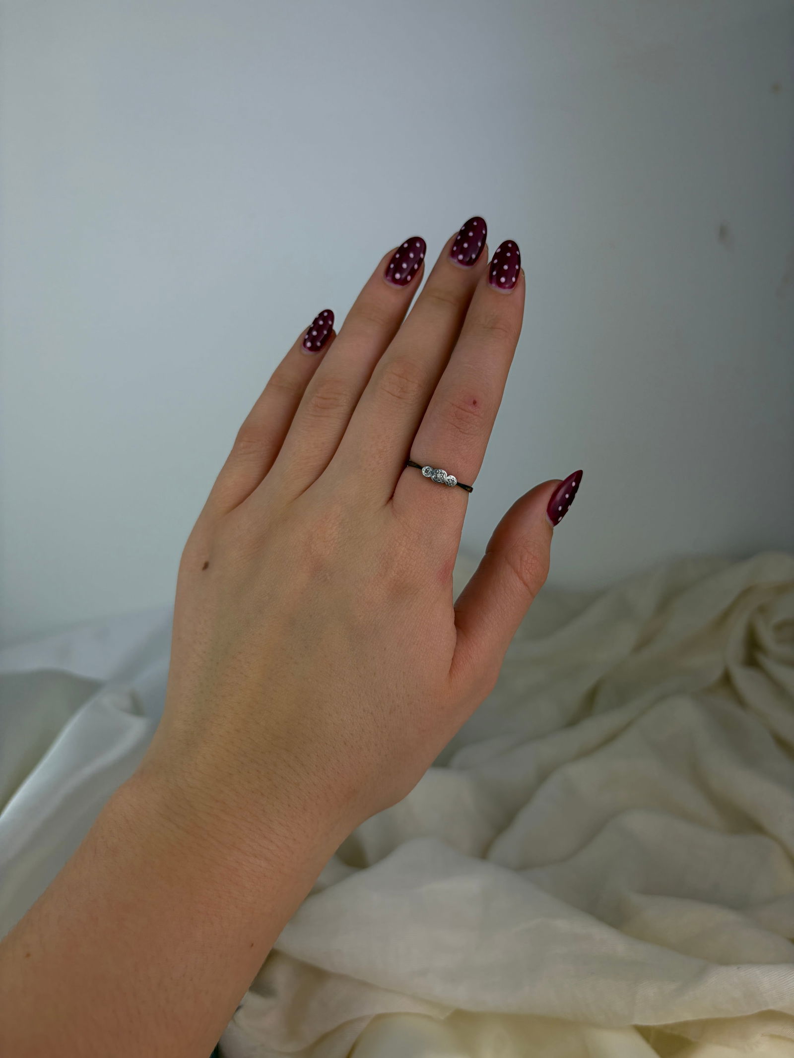 antique 18ct yellow gold and platinum diamond 3 stone ring - 7