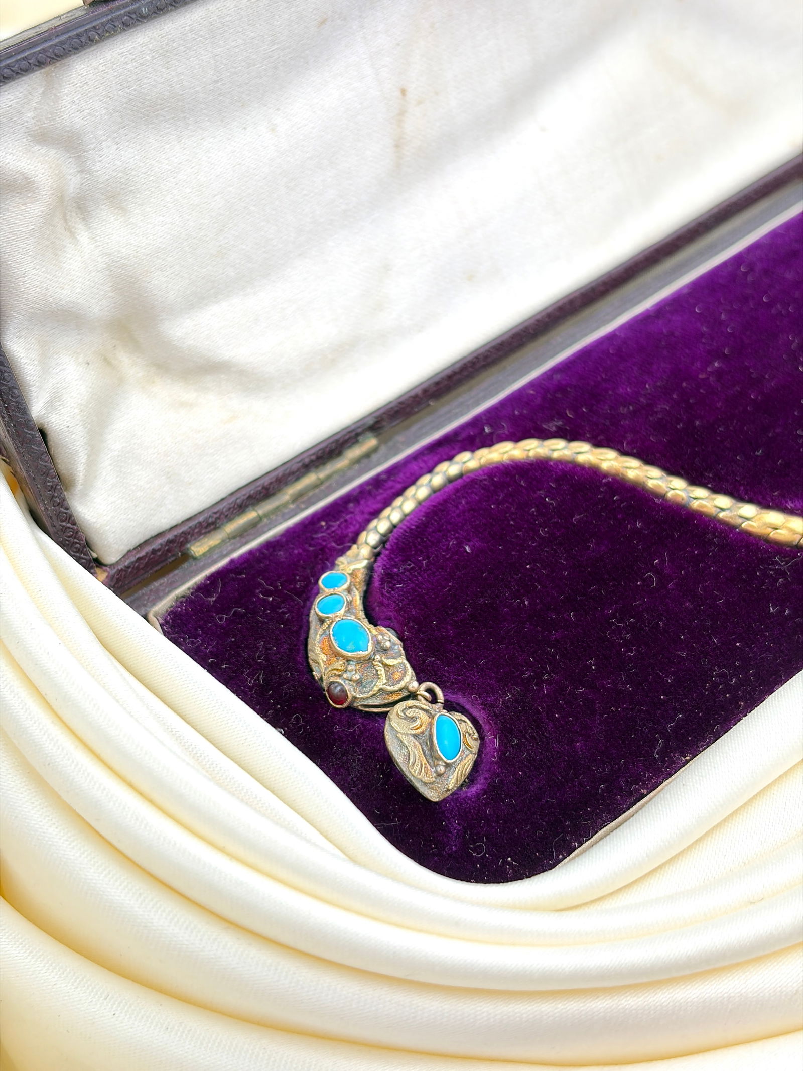 Antique Yellow Gold Turquoise Snake Bracelet in Fitted Box - 2