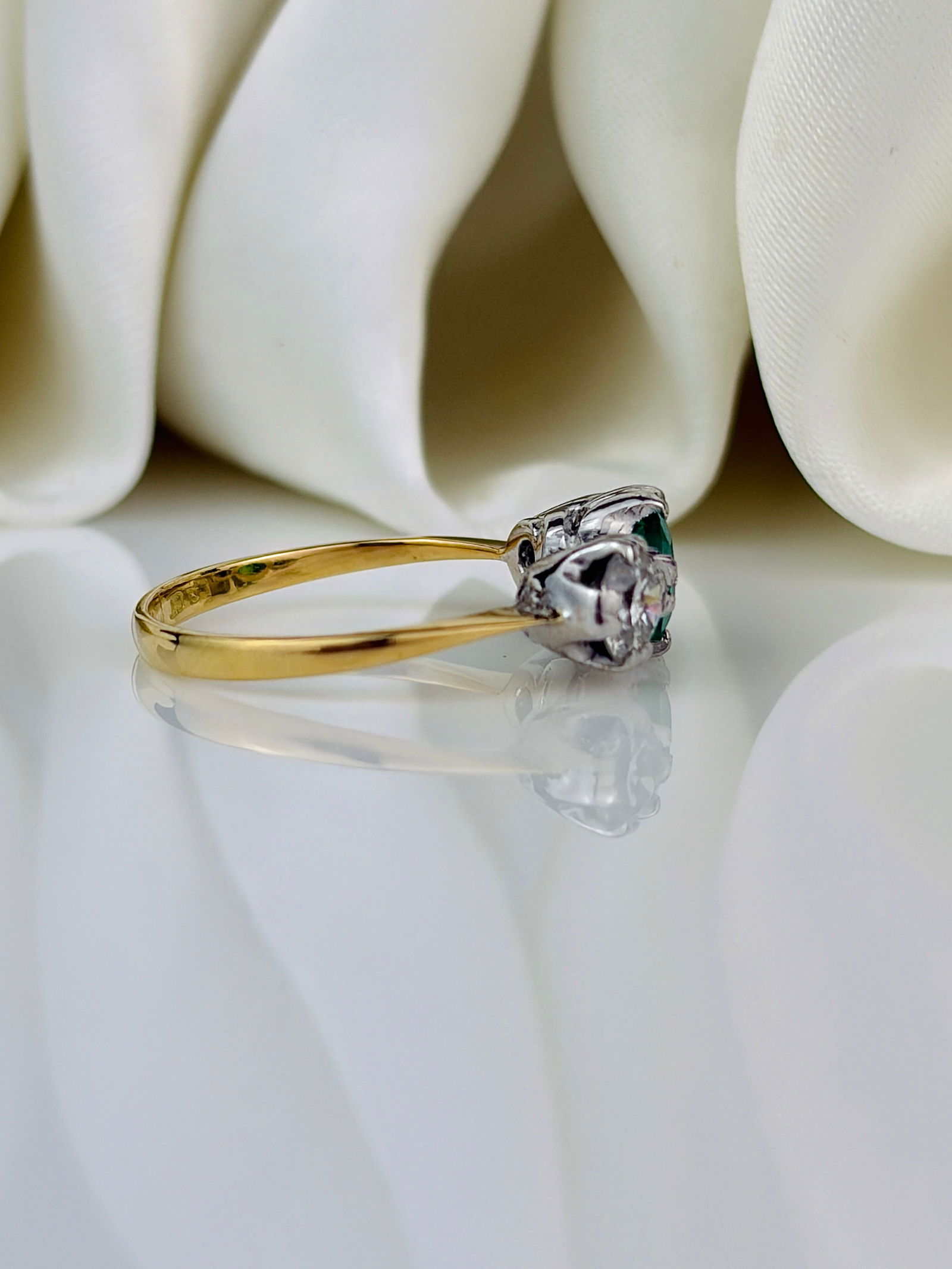 Edwardian Emerald and Diamond 18 Carat Gold and Platinum Three-Stone Ring - 2