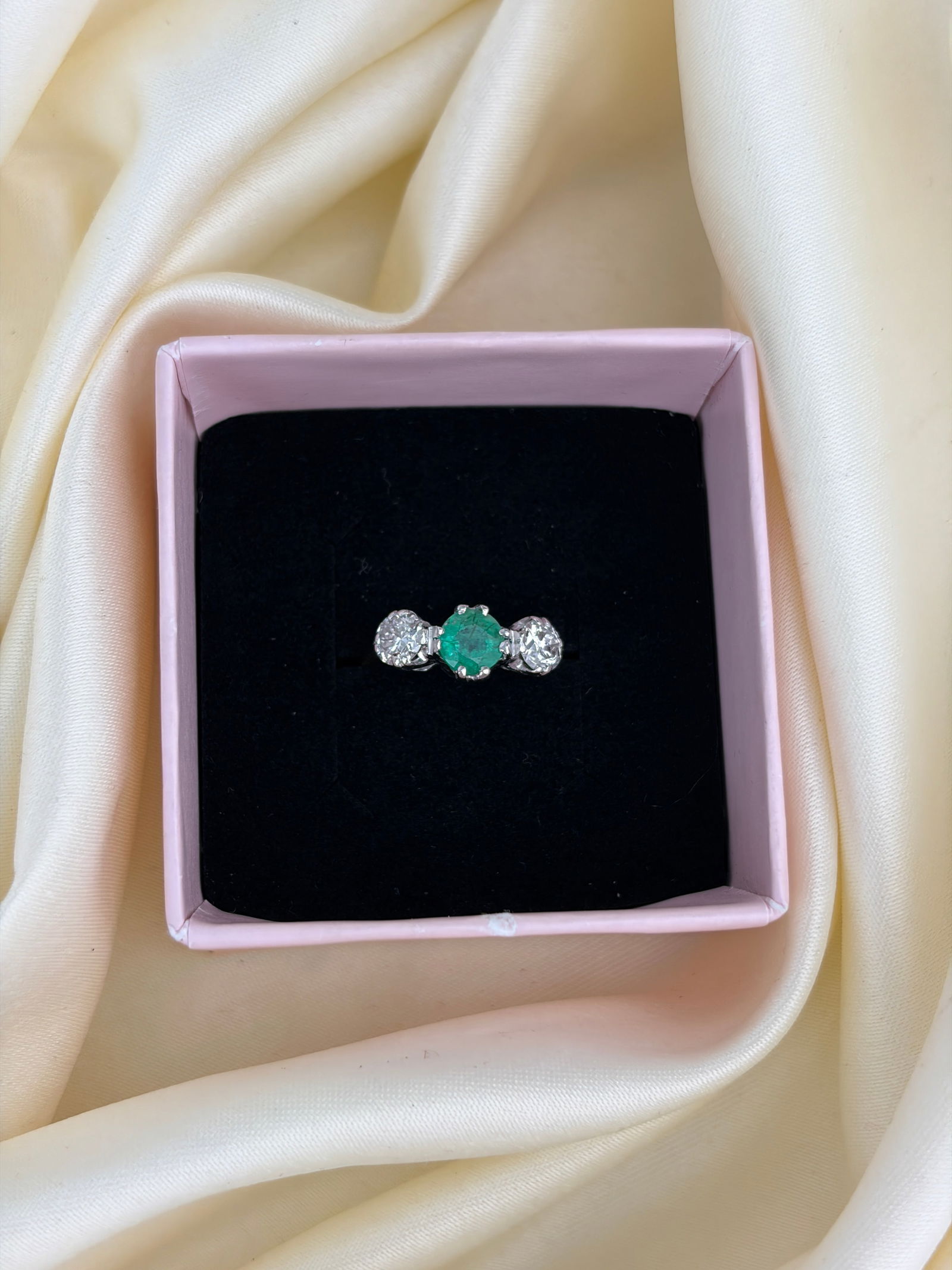 Edwardian Emerald and Diamond 18 Carat Gold and Platinum Three-Stone Ring - 7