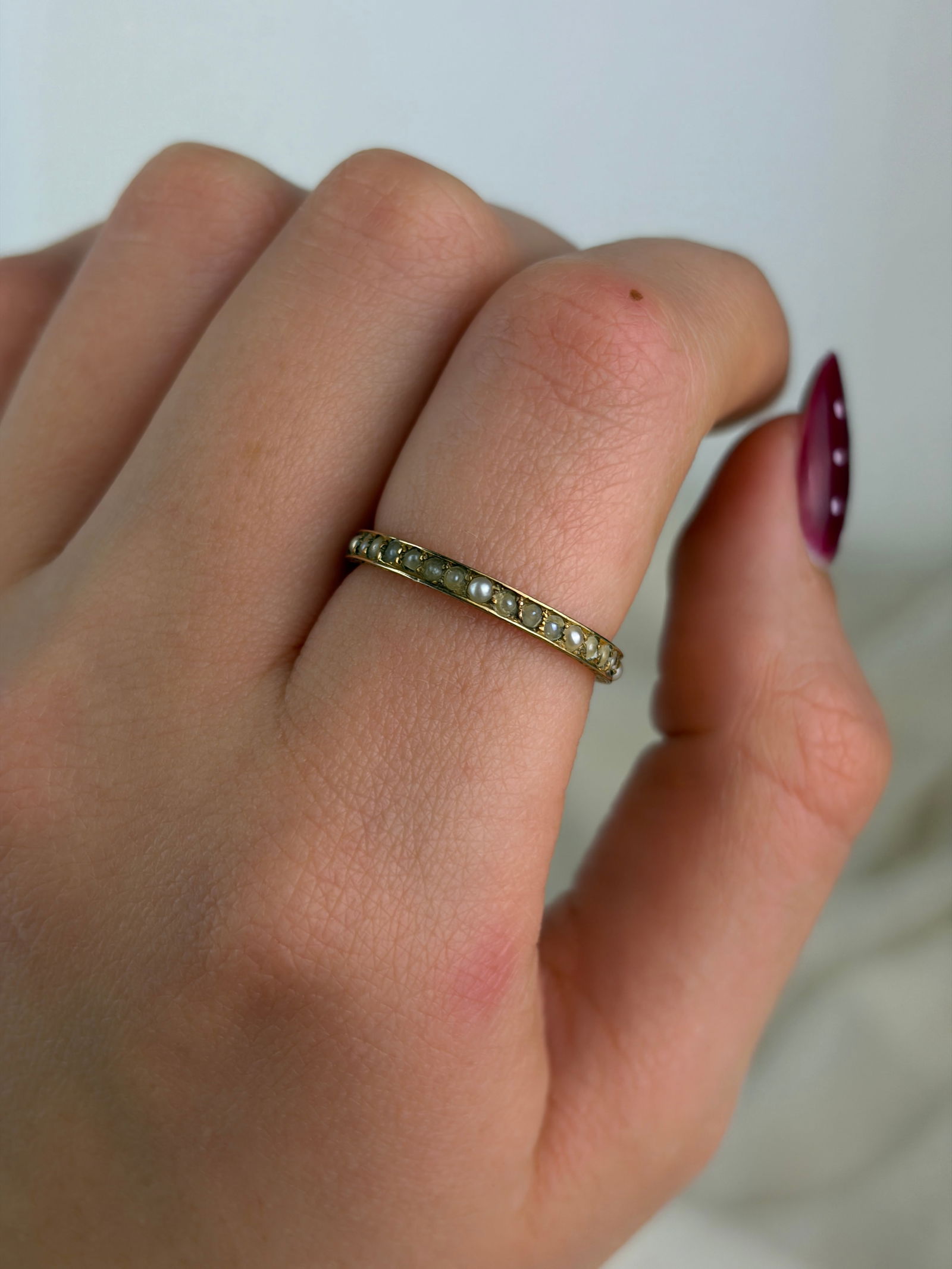 antique 9ct gold pearl full eternity band ring - 7