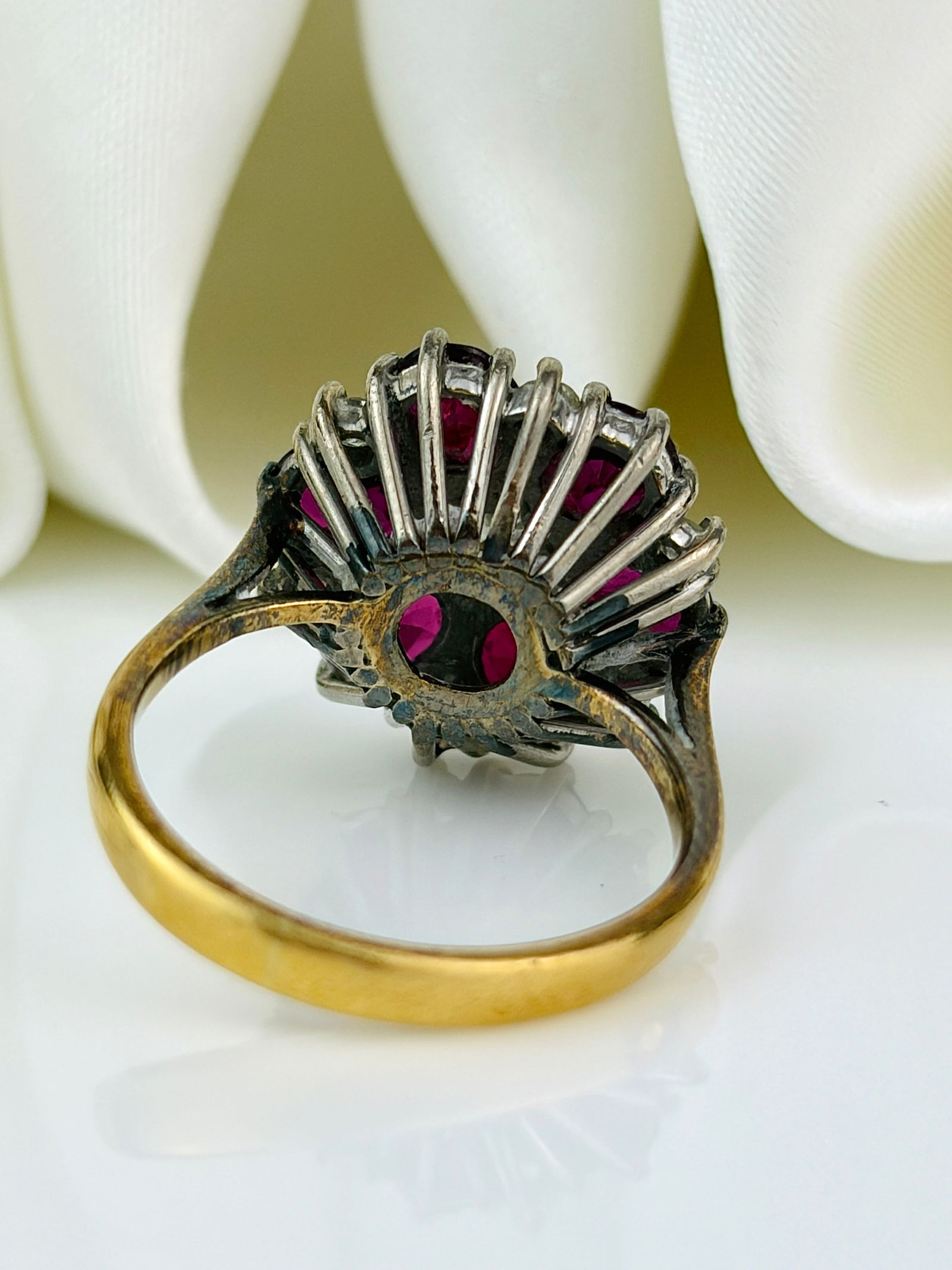chunky 18ct yellow gold ruby and diamond cluster / flower ring - 3