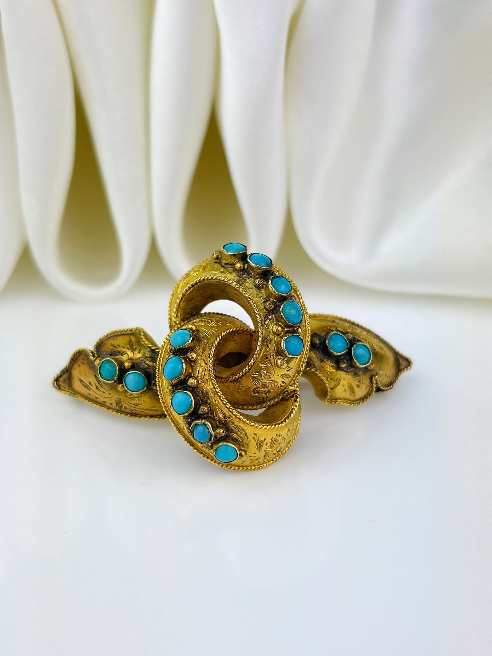 antique chunky 15ct yellow gold turquoise knot brooch - 4