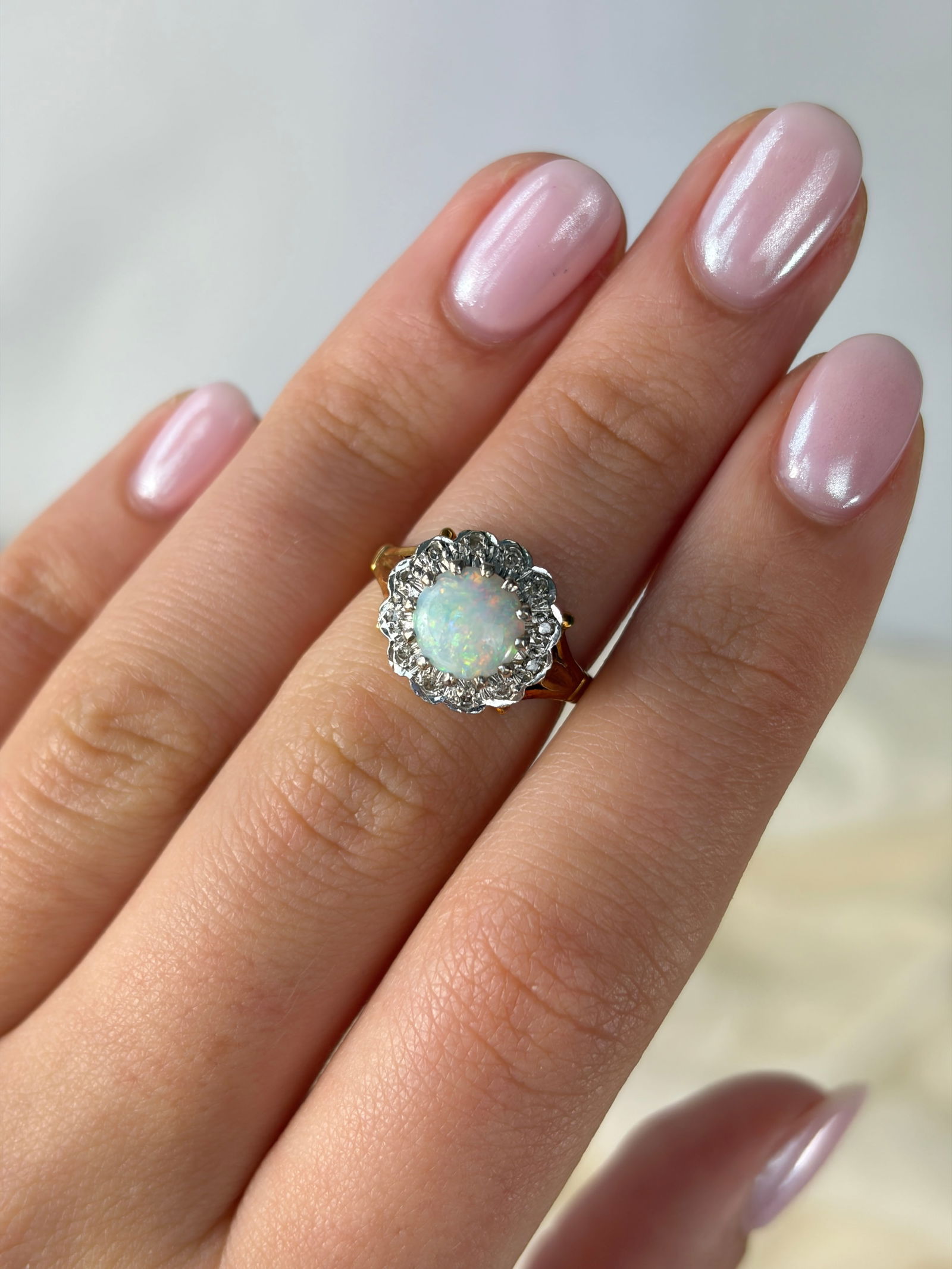 Vintage Opal and Diamond 18 Carat Gold Cluster Ring - 8