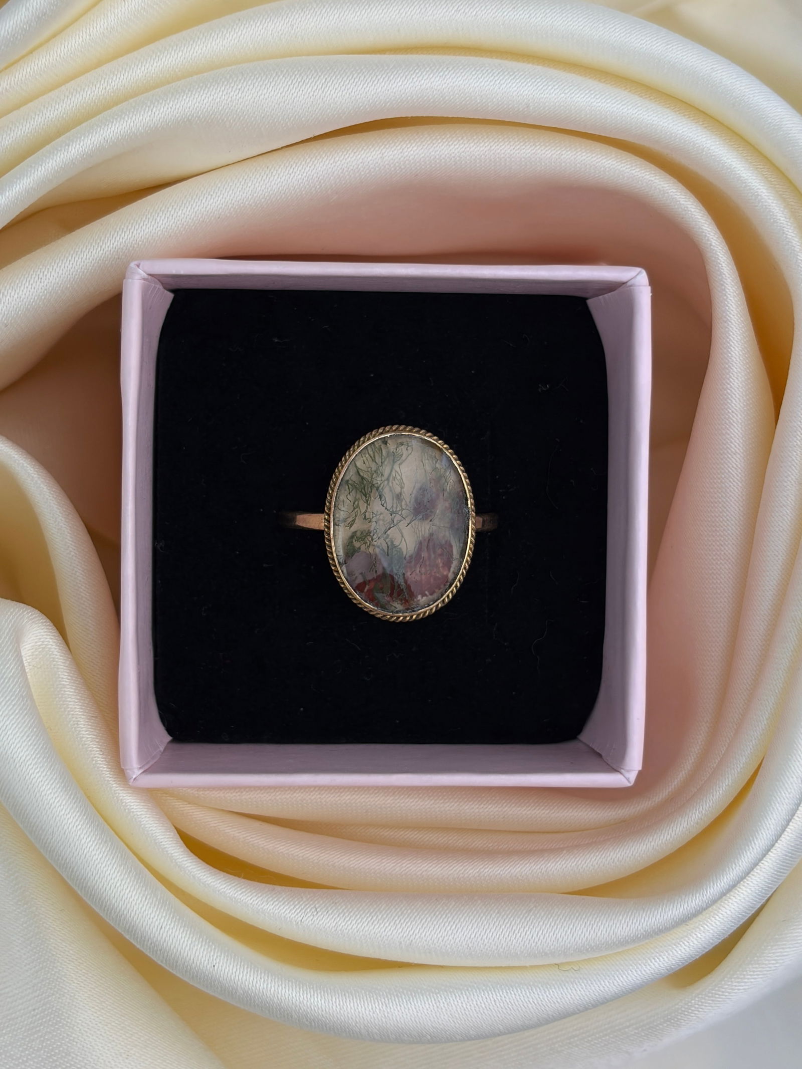 antique 15ct yellow gold moss agate ring - 9