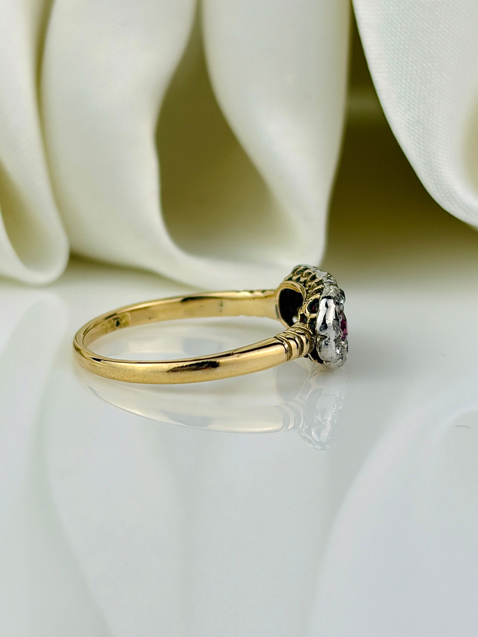 Antique 18ct Yellow Gold Ruby and Diamond Triple Flower Cluster Ring - 2