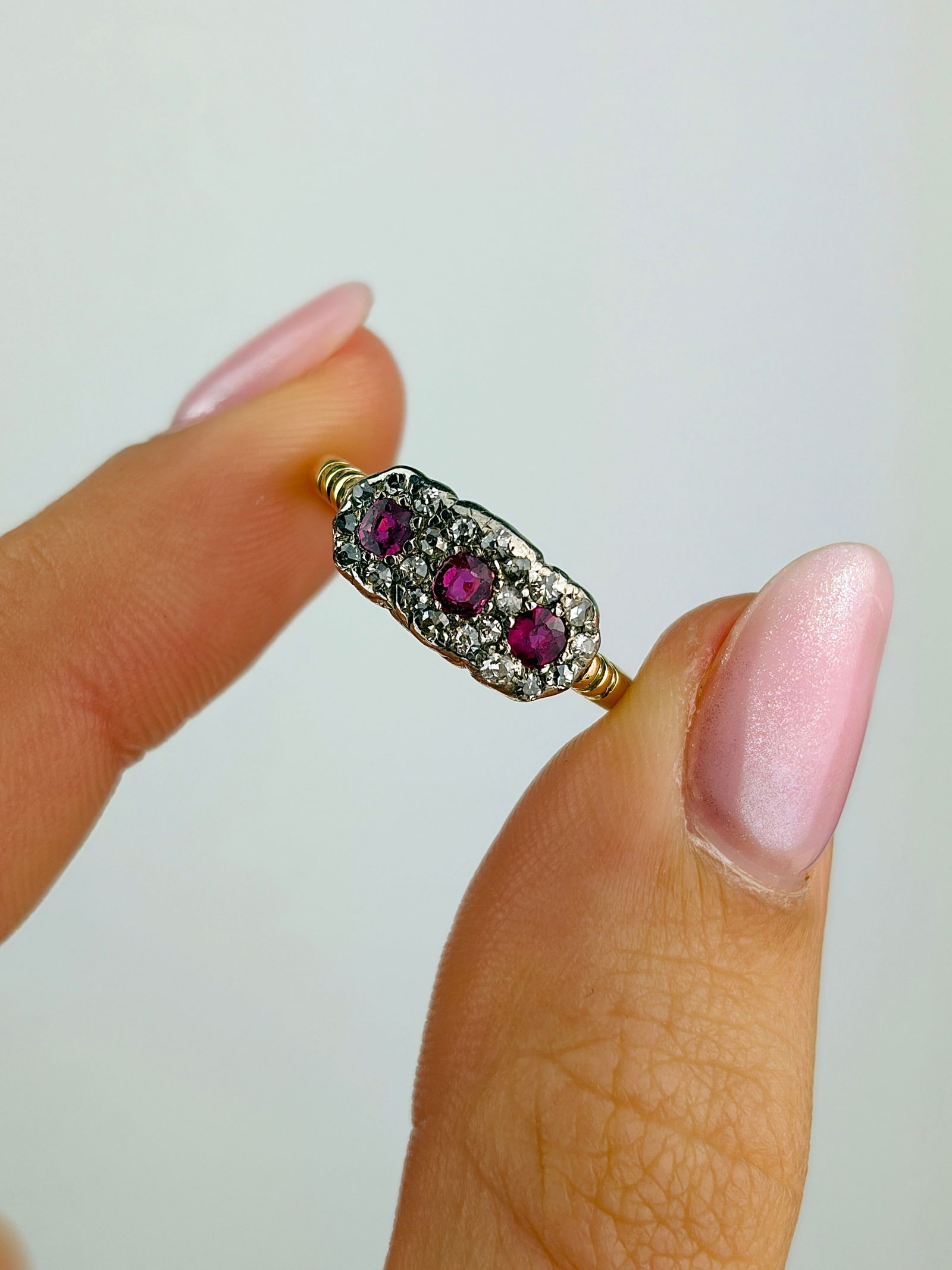 Antique 18ct Yellow Gold Ruby and Diamond Triple Flower Cluster Ring - 5