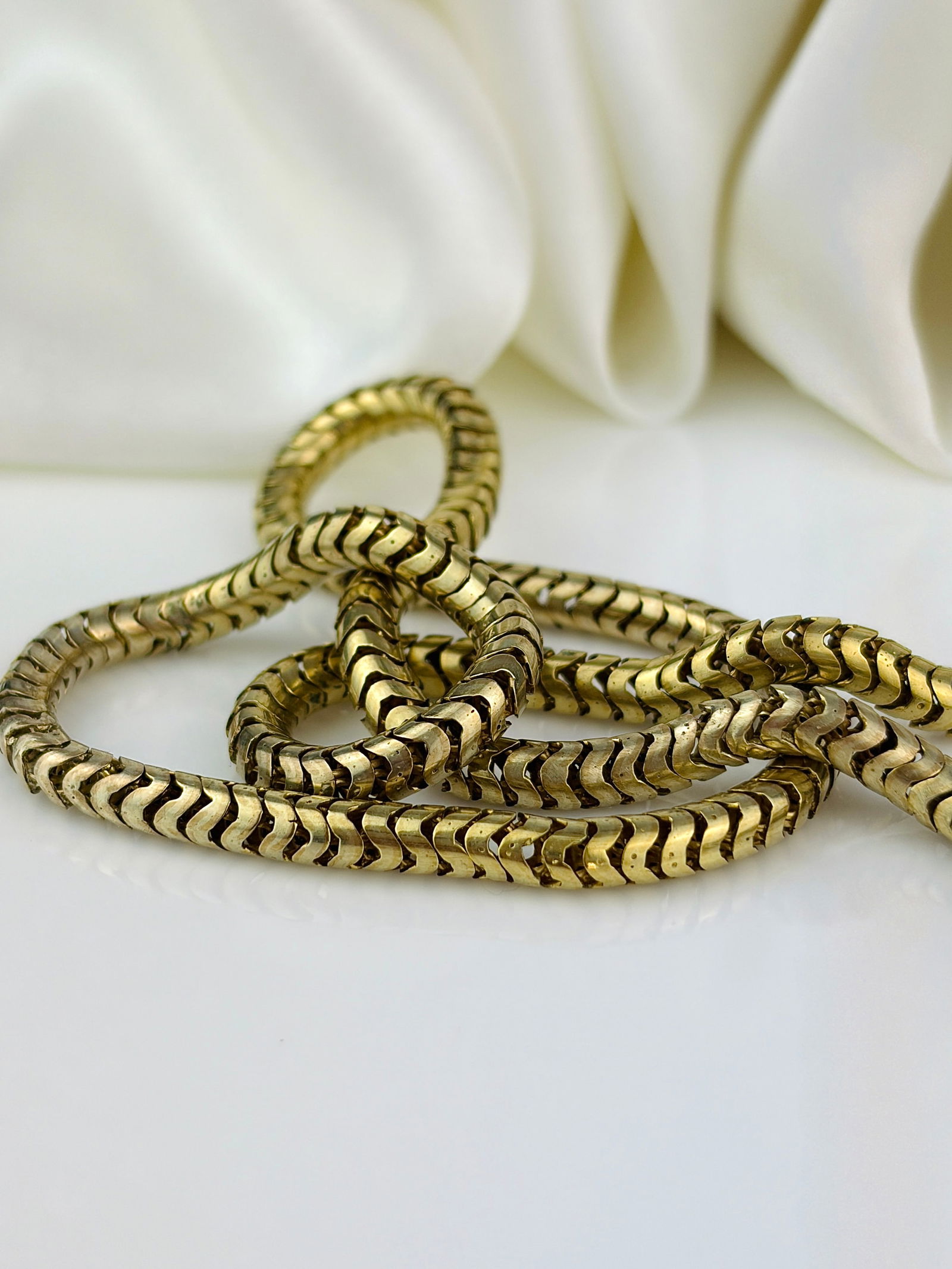 Antique Gold Cabochon Garnet and Diamond Snake Head Necklace - 6