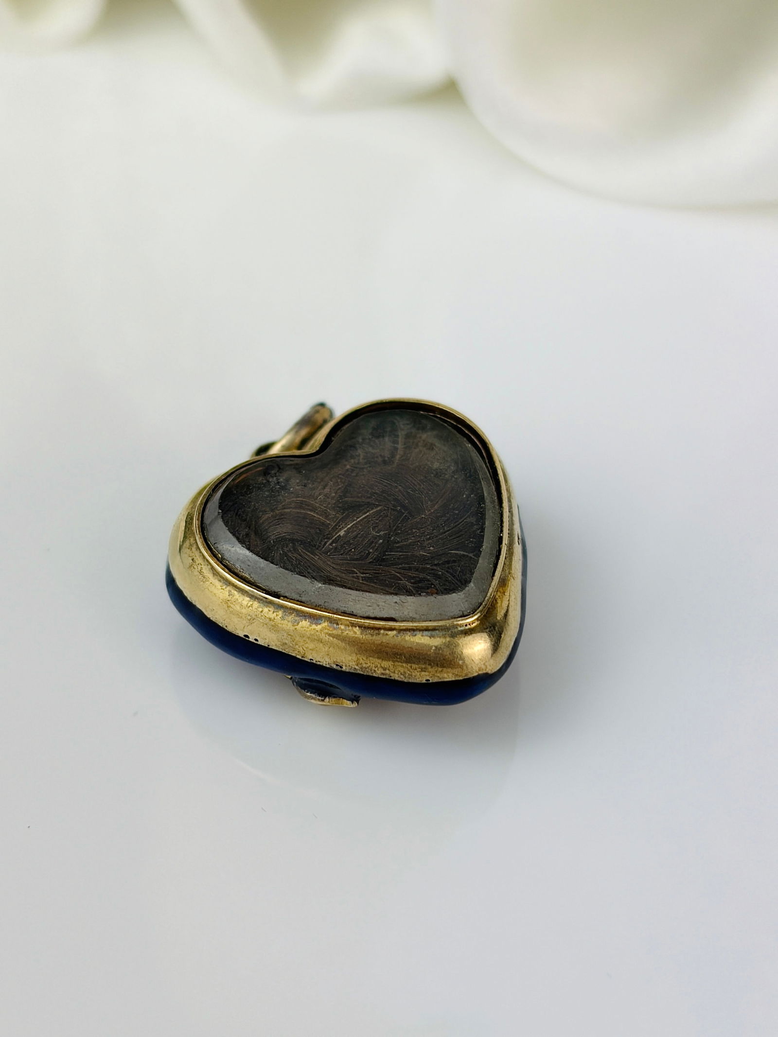 Antique Blue Enamel Pearl Forget Me Not Heart Locket Back Pendant in Gold - 5