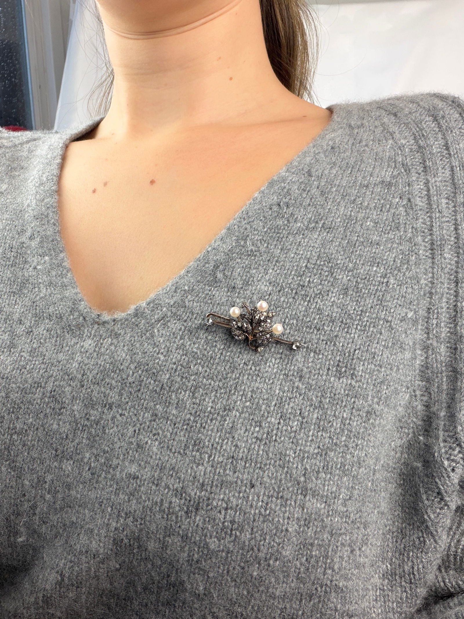 Art Deco Rose Cut Diamonds Diamond and Pearl 18ct Gold Brooch - 7