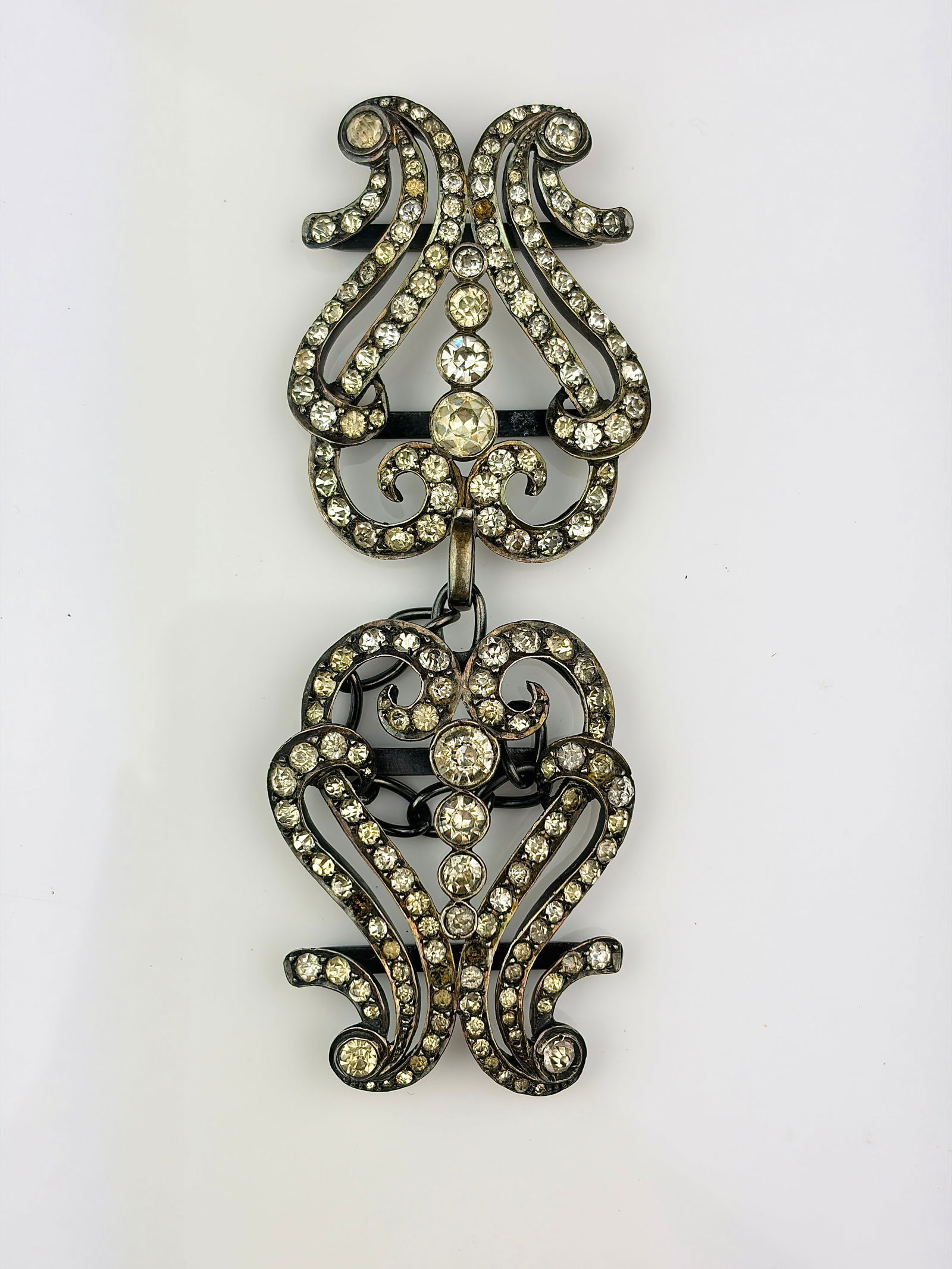 antique pair of large heavy paste buckles: antique pair of large heavy paste buckles Weight - 55.19g