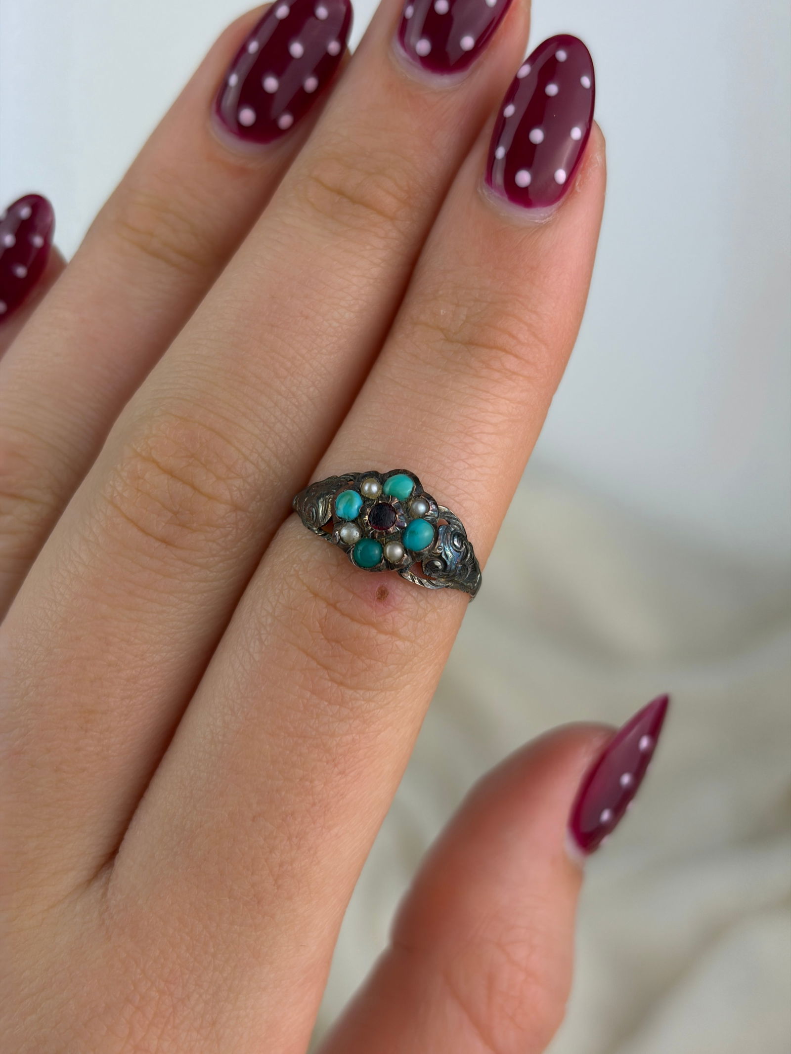 antique gemset flower ring - 7