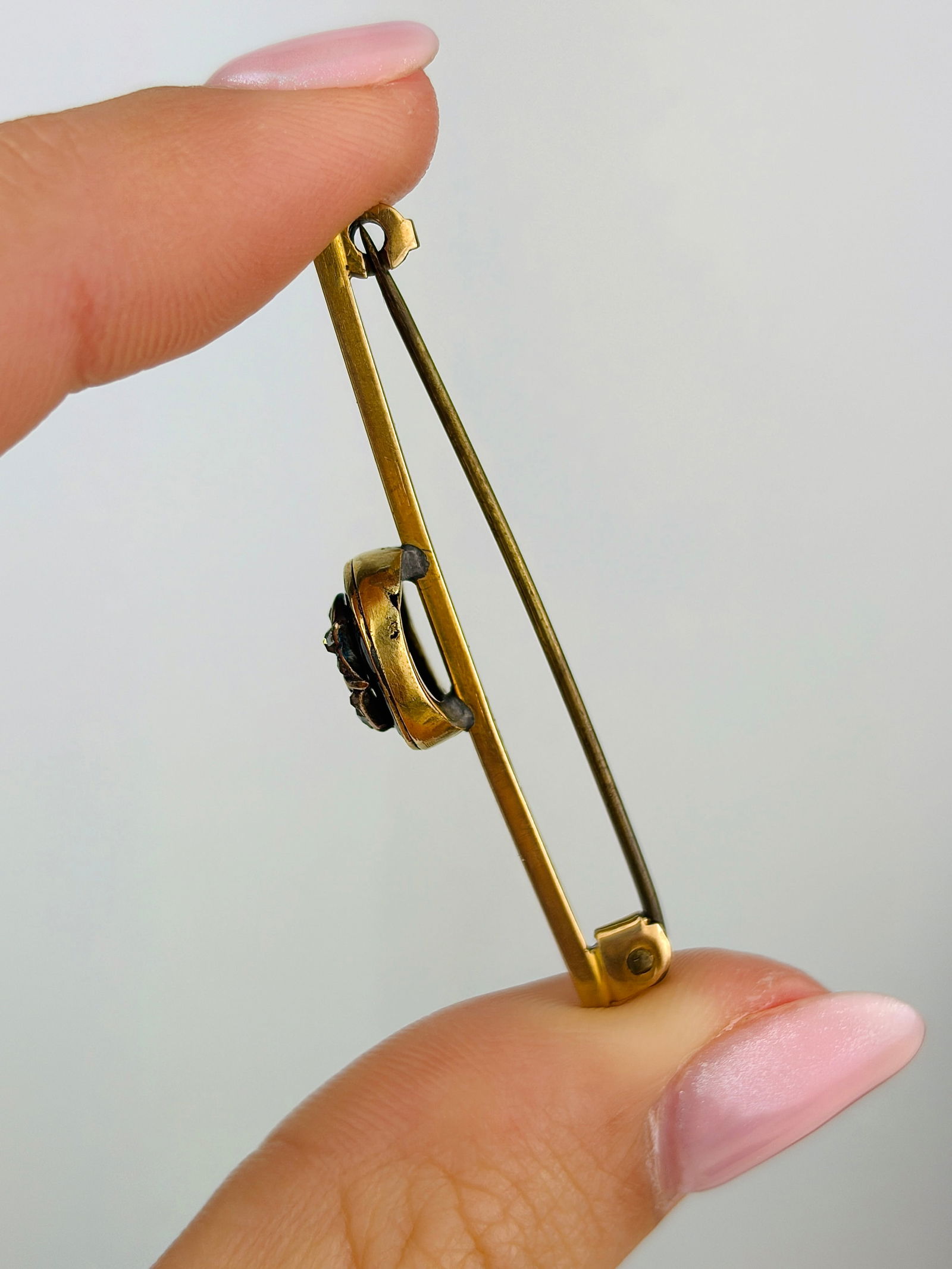 Antique Rose Cut Diamond Forget Me Not Black Enamel 9ct Gold Bar Brooch - 2